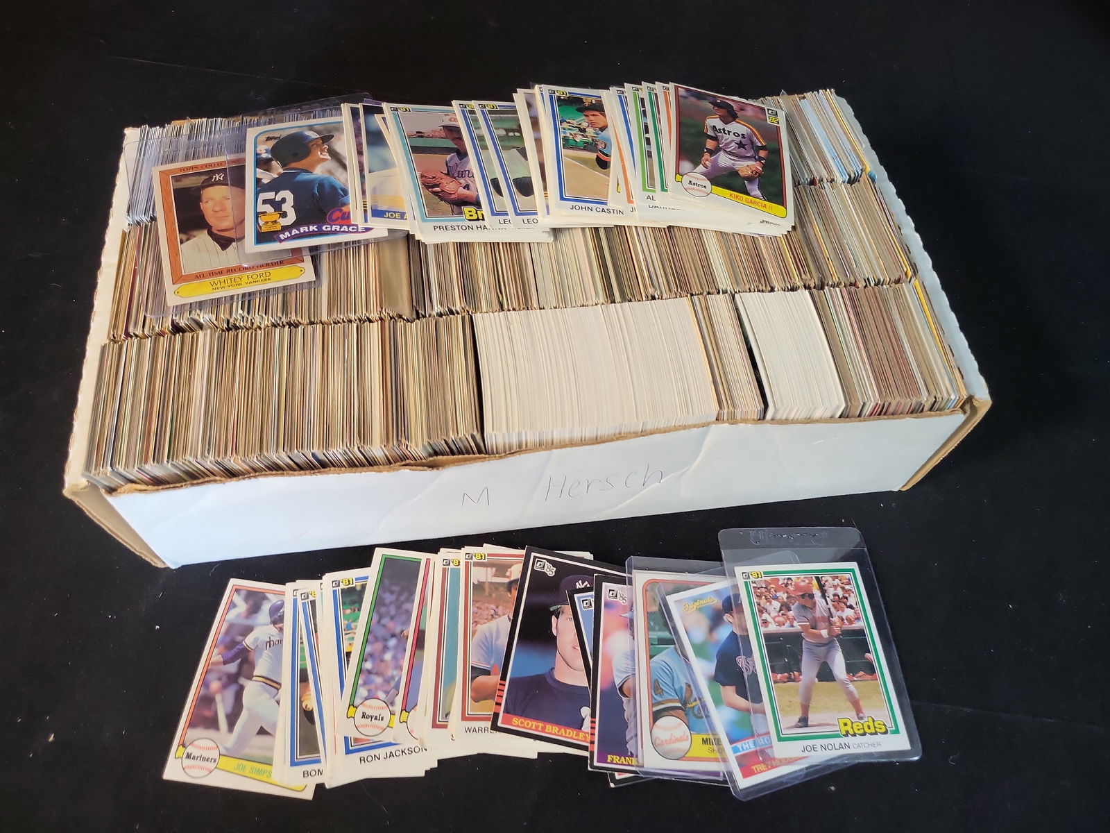 I01193 | Large Collection of Approx. 3,000+ Baseball Cards, Late 1970s-1980s, Topps and Donruss (1 of 6)