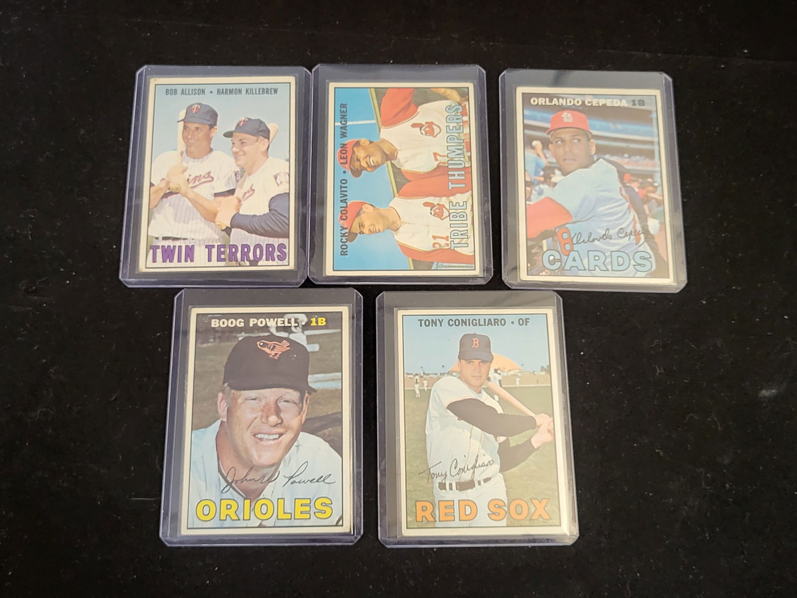 I00617 | A Collection of 1967 Topps Baseball Cards Including Orlando Cepeda (1 of 20)