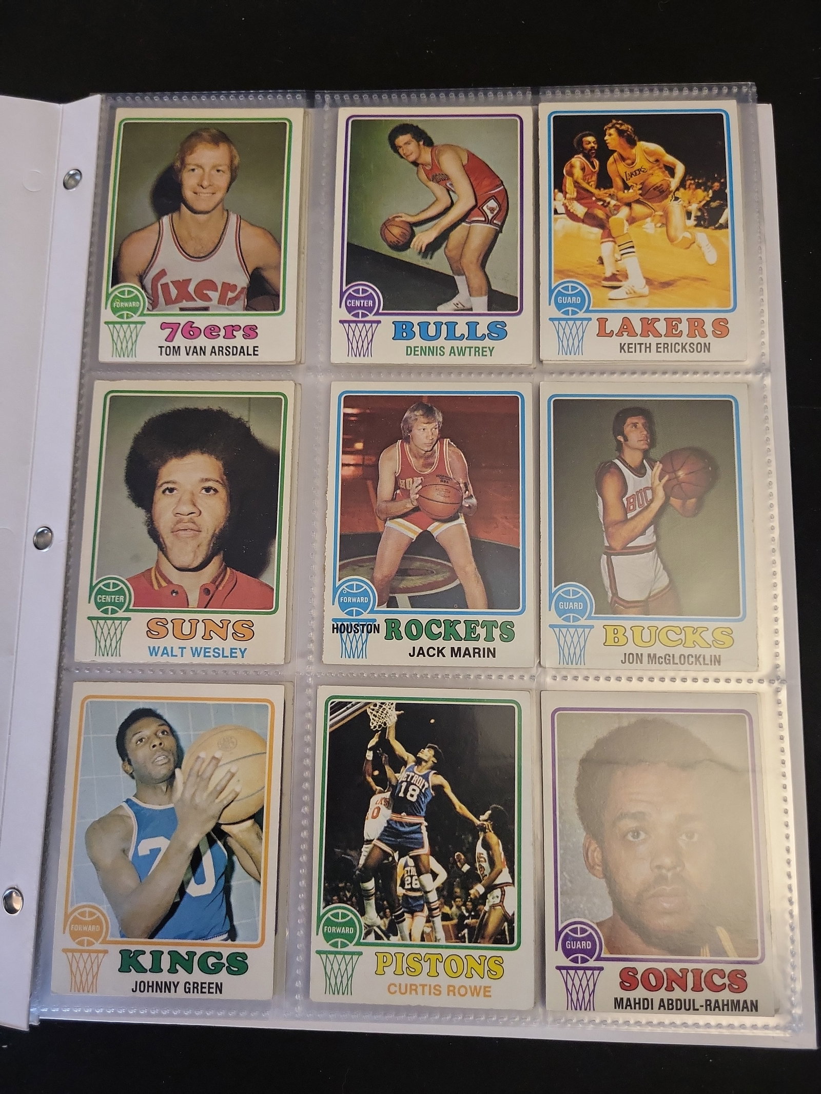 I00945 | 1973-74 Topps Basketball Collection, 30 Cards Including Len Wilkens and Rookies, Raw (1 of 8)