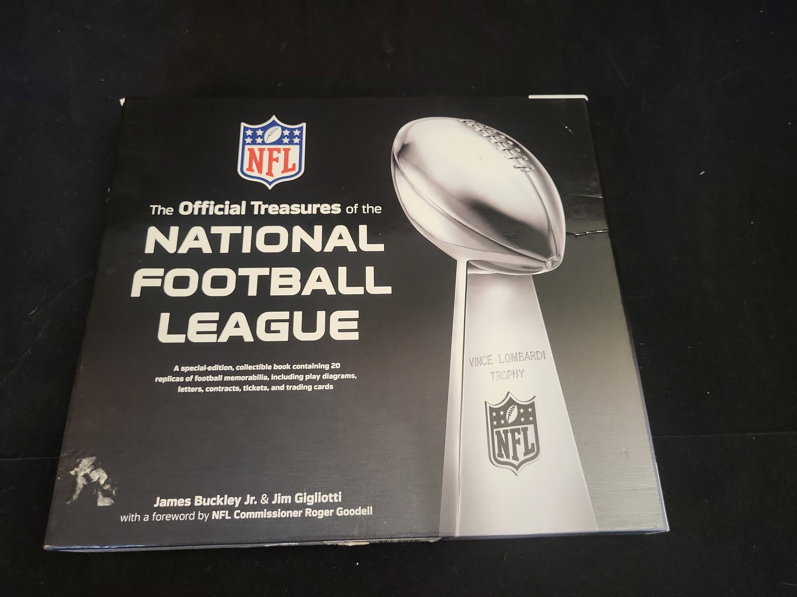 I00929 | NFL, The Official Treasures of the National Football League Interactive Book, Facsimile (1 of 10)