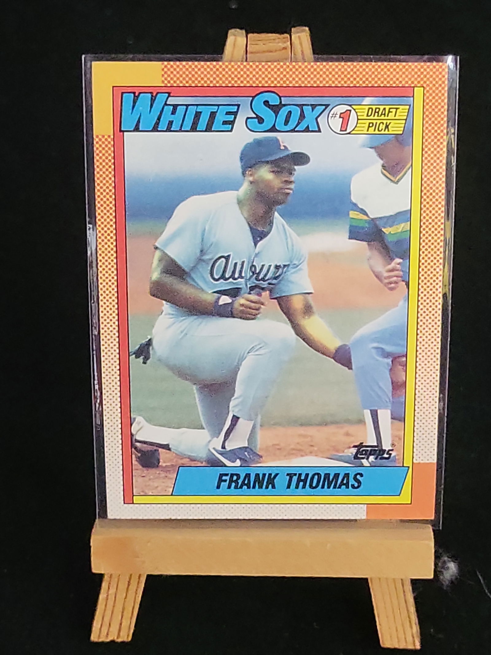 I01101 | Baseball Frank Thomas 1990 Topps #414 #1 Draft Pick Rookie Card: BID PER WHAT YOU SEE IN THE PHOTO, NOT THE AI GENERATED TITLES AND DESCRIPTIONS! Baseball Frank Thomas 1990 Topps #414 #1 Draft Pick Rookie Card This is a 1990 Topps Baseball Frank Thomas rookie card,
