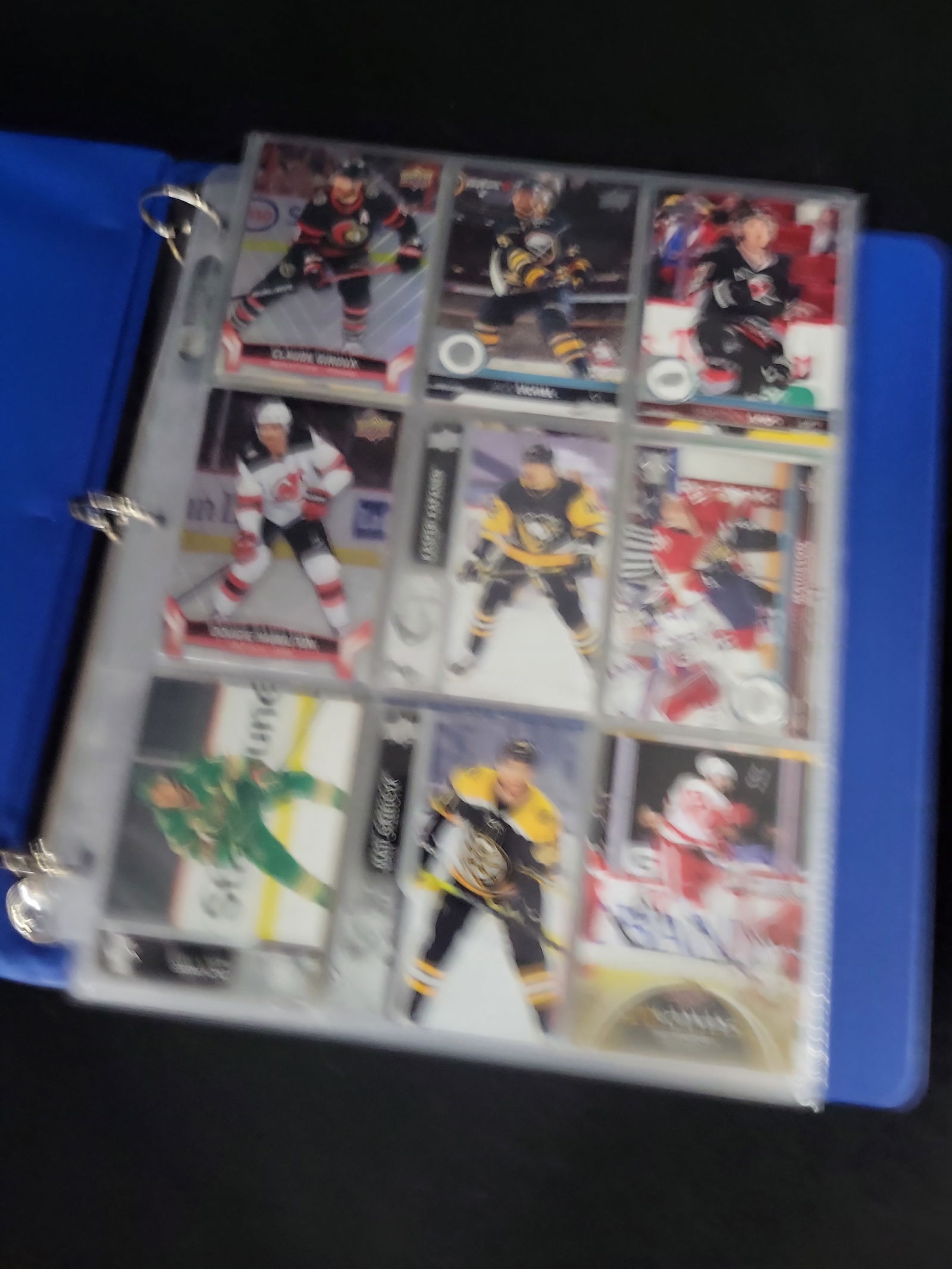 I01167 | 1988-2021 Hockey Trading Card Collection, 100+ Cards Including Hall of Famers and Rookies (1 of 10)