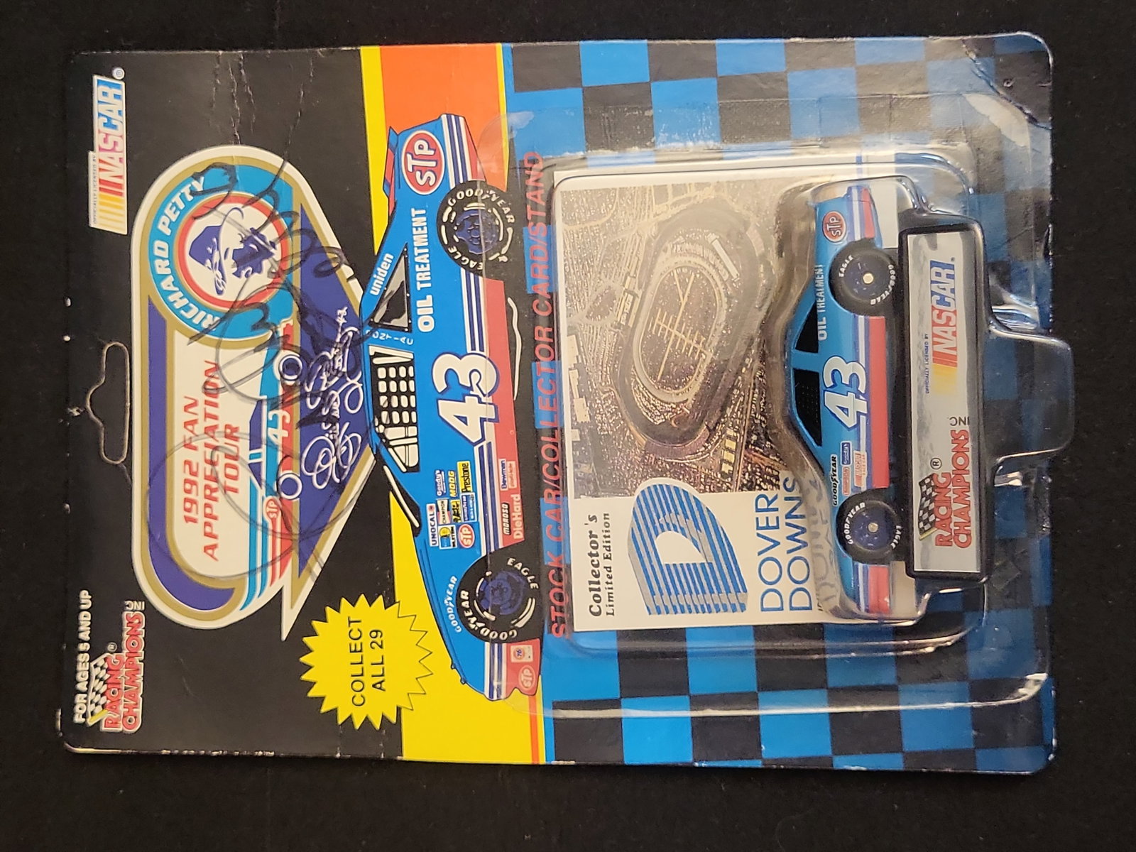 I01009 | Racing Champions, Richard Petty Dover Downs, Collector's Limited Edition, 1992 Fan Apprecia: BID PER WHAT YOU SEE IN THE PHOTO, NOT THE AI GENERATED TITLES AND DESCRIPTIONS! Racing Champions, Richard Petty Dover Downs, Collector's Limited Edition, 1992 Fan Appreciation Tour, Autographed Raw T