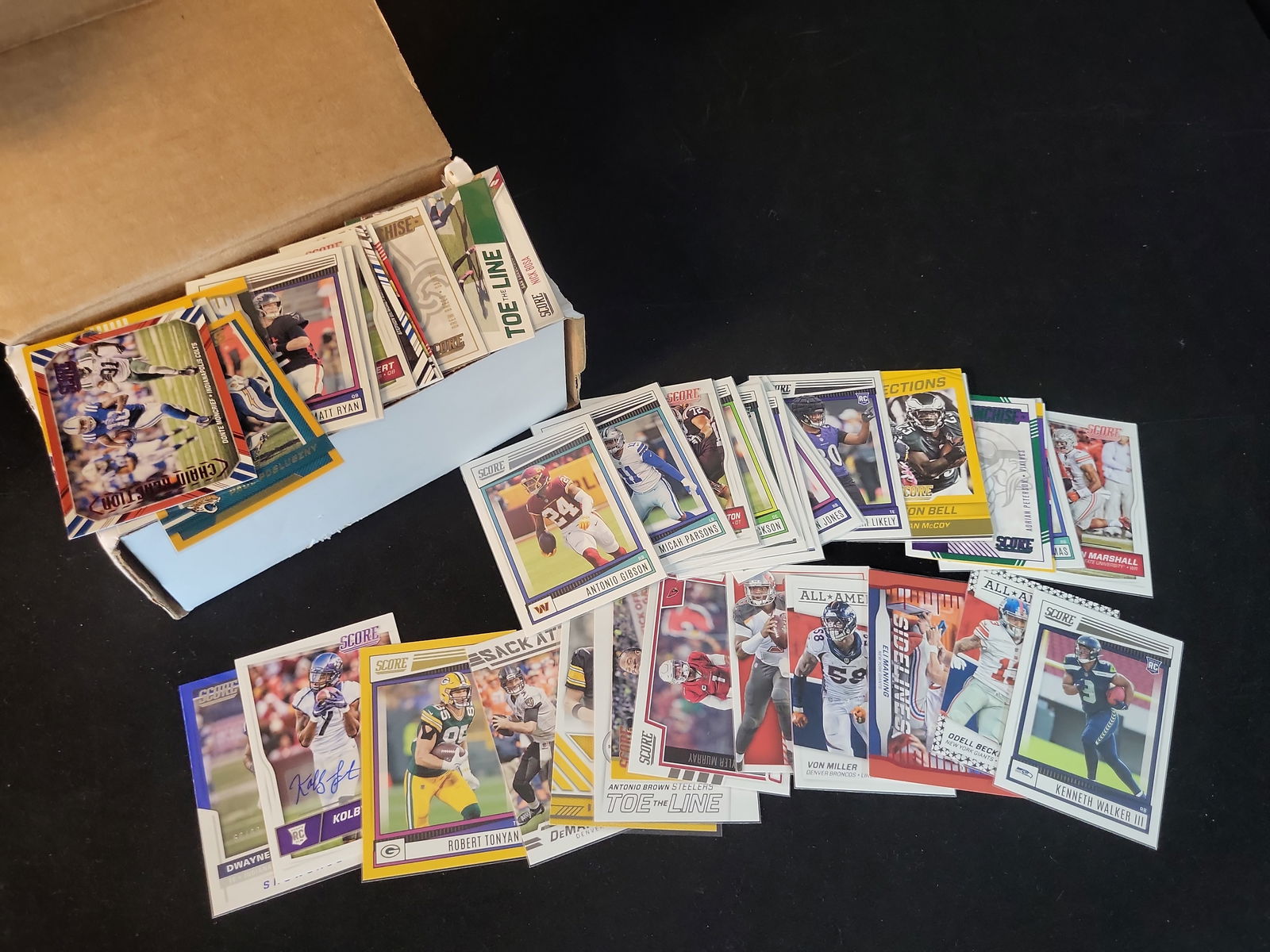 I01047 | NFL Football Card Collection Panini Score Bulk Lot Approx. 800-1000 Cards (1 of 8)