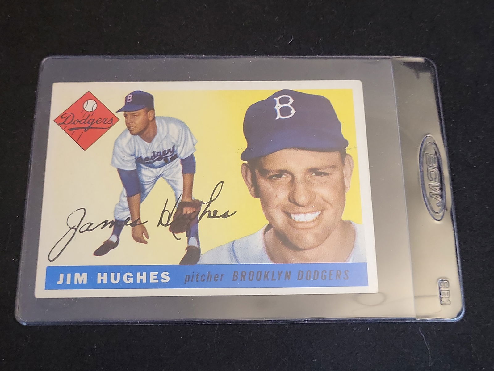 I00847 | Baseball 1954 Topps Jim Hughes Brooklyn Dodgers #51: BID PER WHAT YOU SEE IN THE PHOTO, NOT THE AI GENERATED TITLES AND DESCRIPTIONS! Baseball 1954 Topps Jim Hughes Brooklyn Dodgers #51 This is a 1954 Topps baseball card featuring pitcher Jim Hughes of