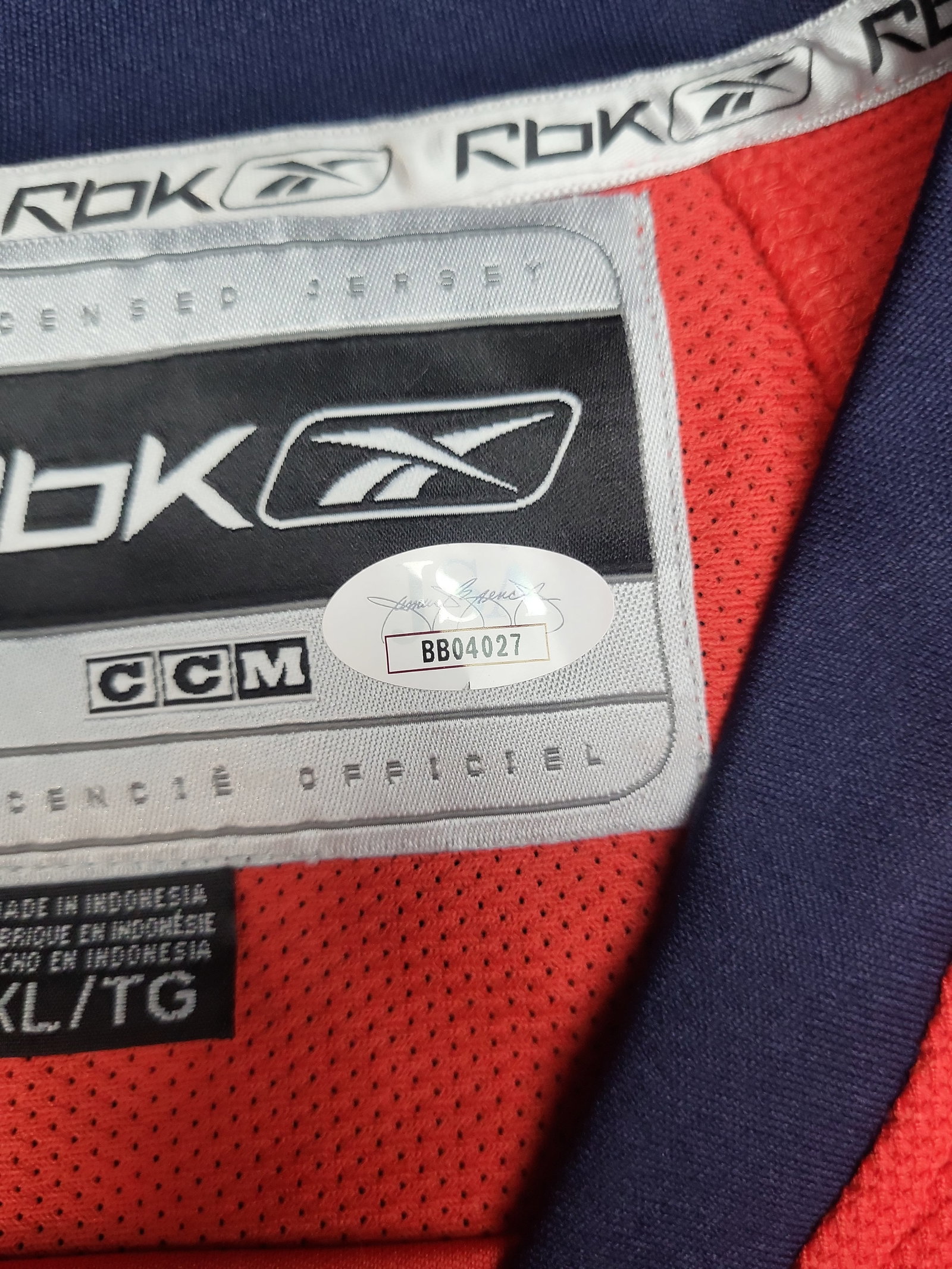 I01272 | Alexander Ovechkin Signed Washington Capitals Reebok Premier Licensed Jersey with JSA - 3