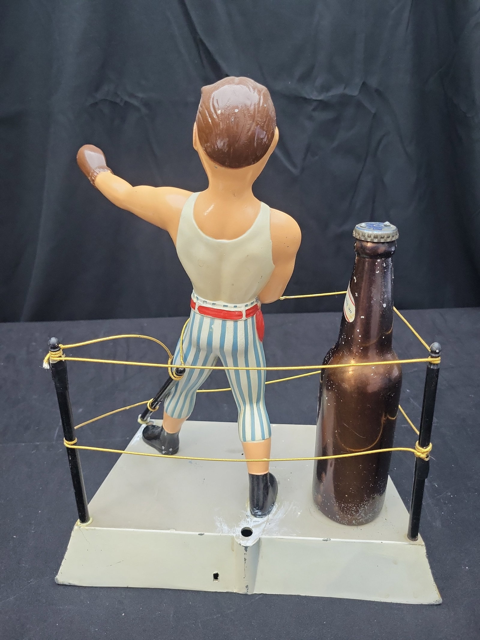 I01740 | 1950s Pabst Blue Ribbon Beer Old Time Boxer Back-Bar Advertising Display - 6
