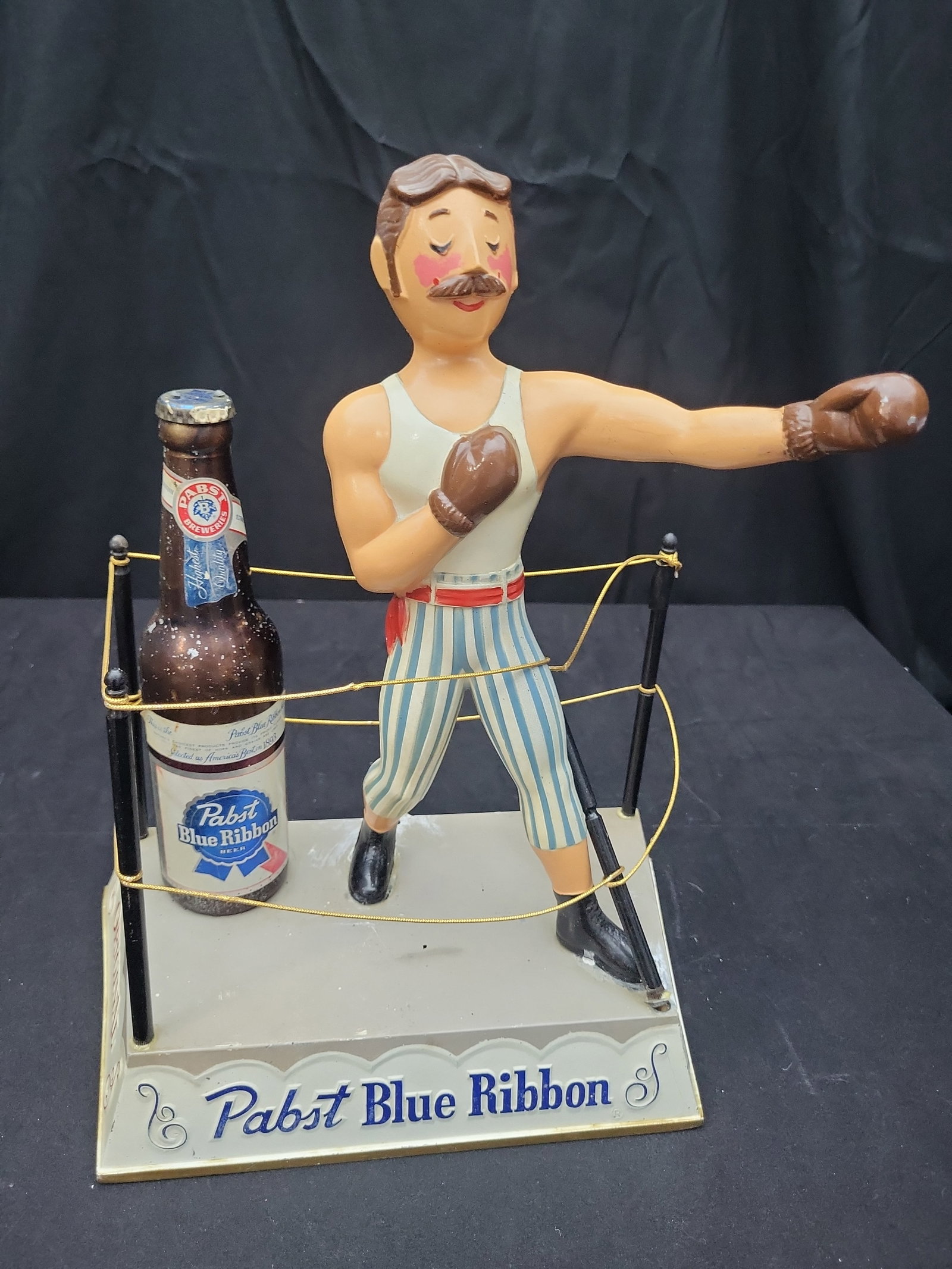 I01740 | 1950s Pabst Blue Ribbon Beer Old Time Boxer Back-Bar Advertising Display - 8