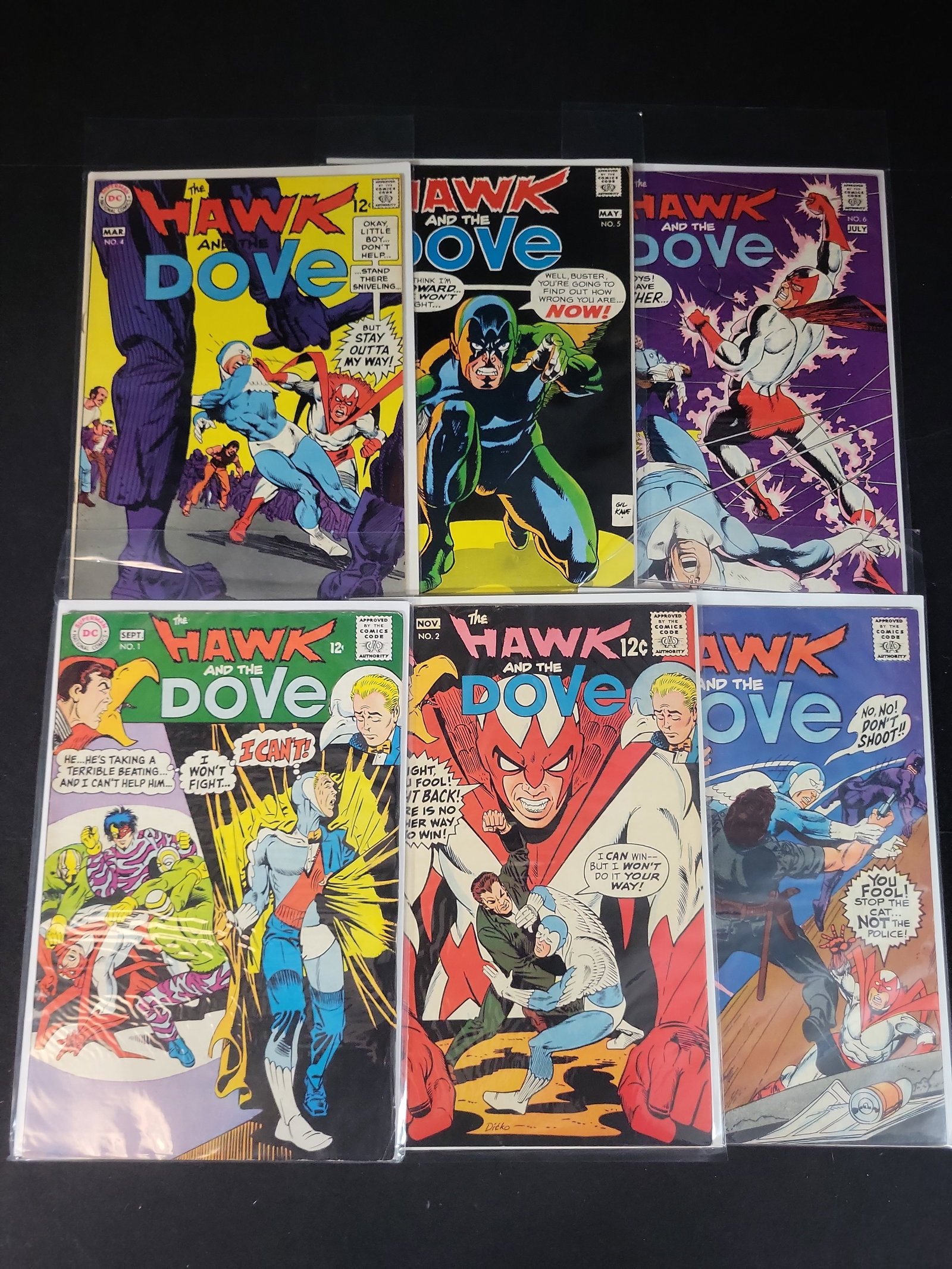 I02245 | A Set of Six The Hawk and the Dove Silver Age Comic Books Issues 1-6: BID PER WHAT YOU SEE IN THE PHOTO, NOT THE AI GENERATED TITLES AND DESCRIPTIONS! A Set of Six The Hawk and the Dove Silver Age Comic Books Issues 1-6 This lot features a complete six-issue run of the 