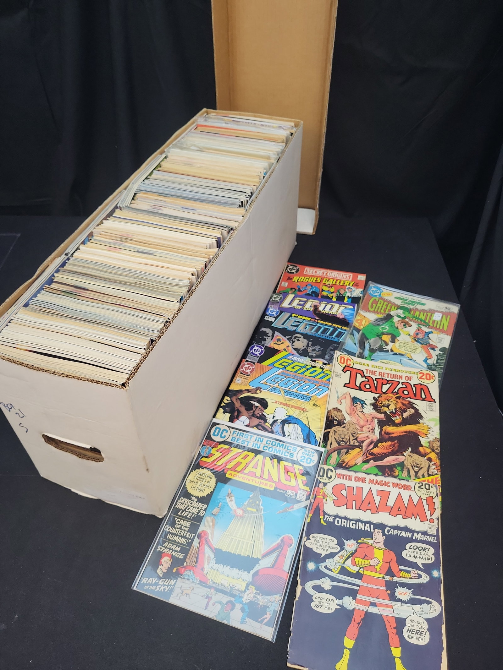 I02091 | A Collection of DC Comic Books, Bronze to Modern Age (1 of 5)