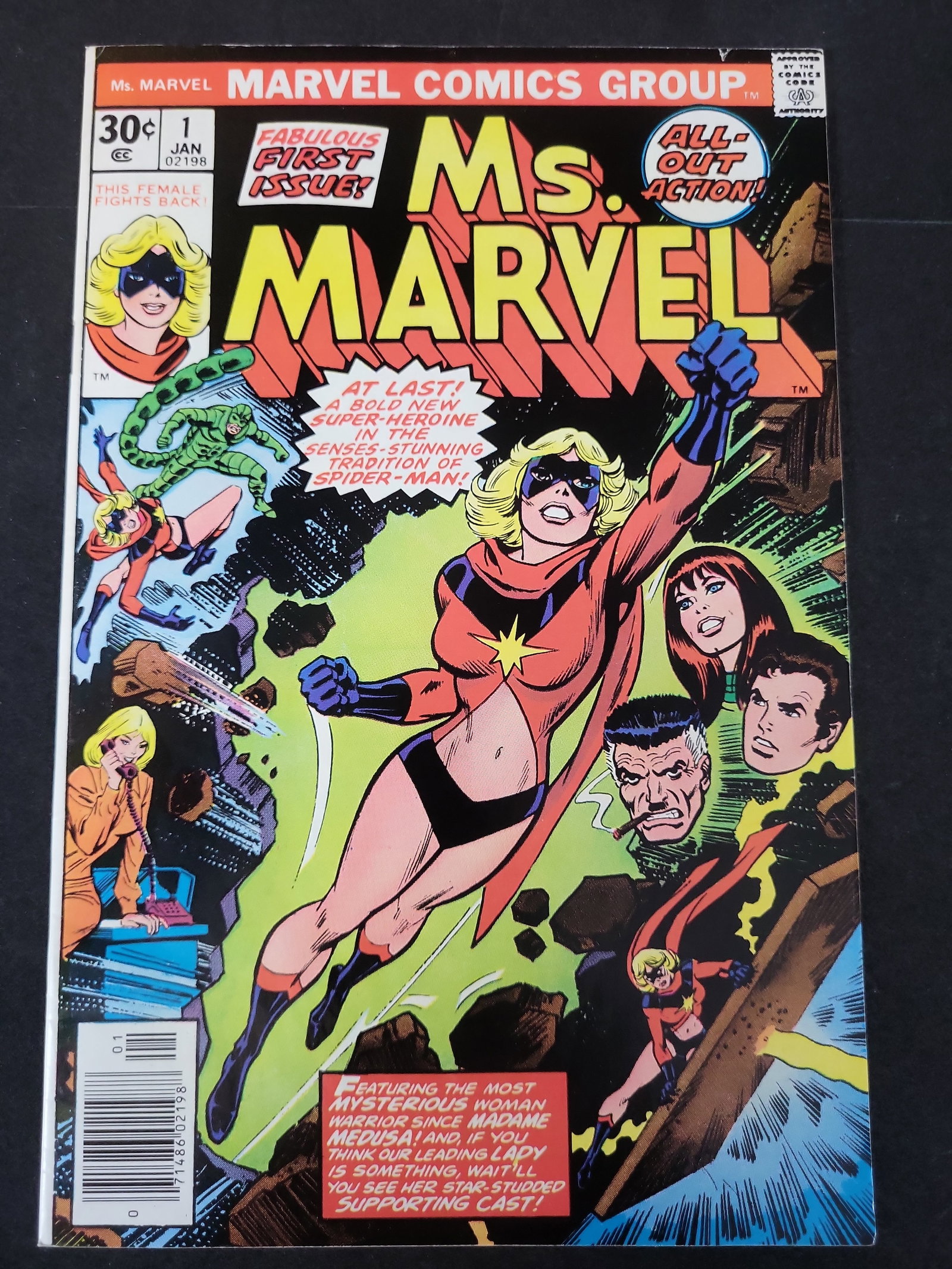 I02443 | Ms. Marvel #1 (January 1977) Marvel Comics, First Appearance of Carol Danvers as Ms. Marvel (1 of 2)