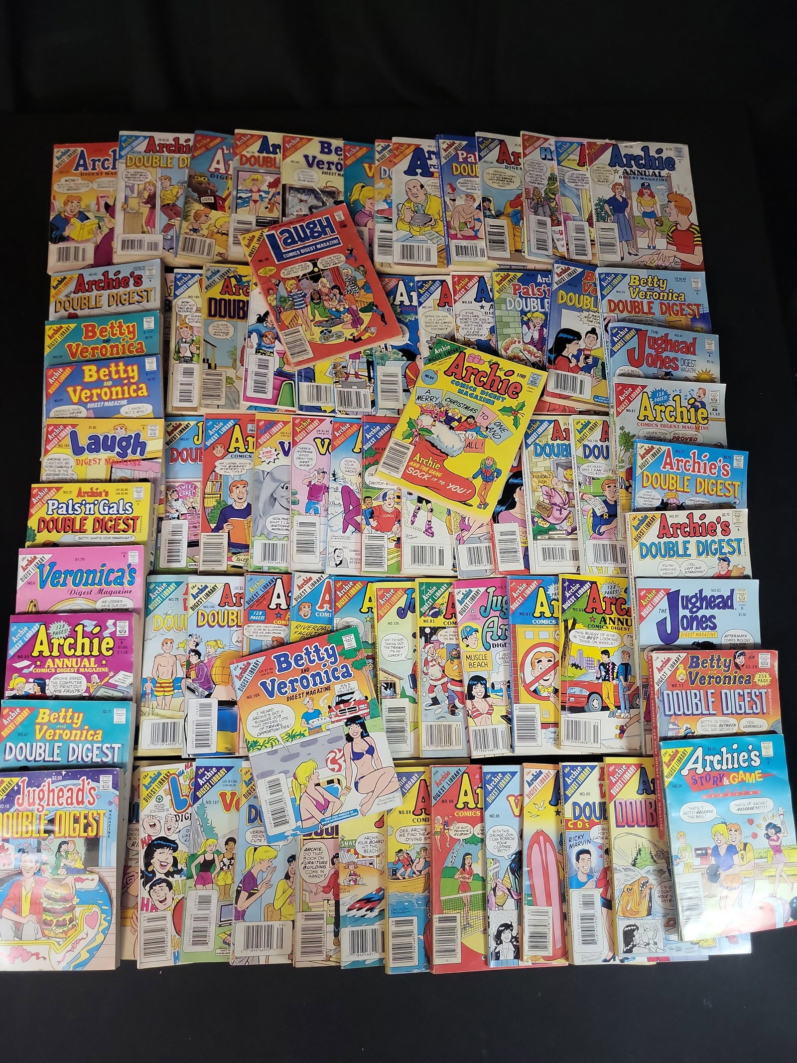I02614 | A Collection of Archie Comics Digest and Double Digest Magazines (1 of 6)