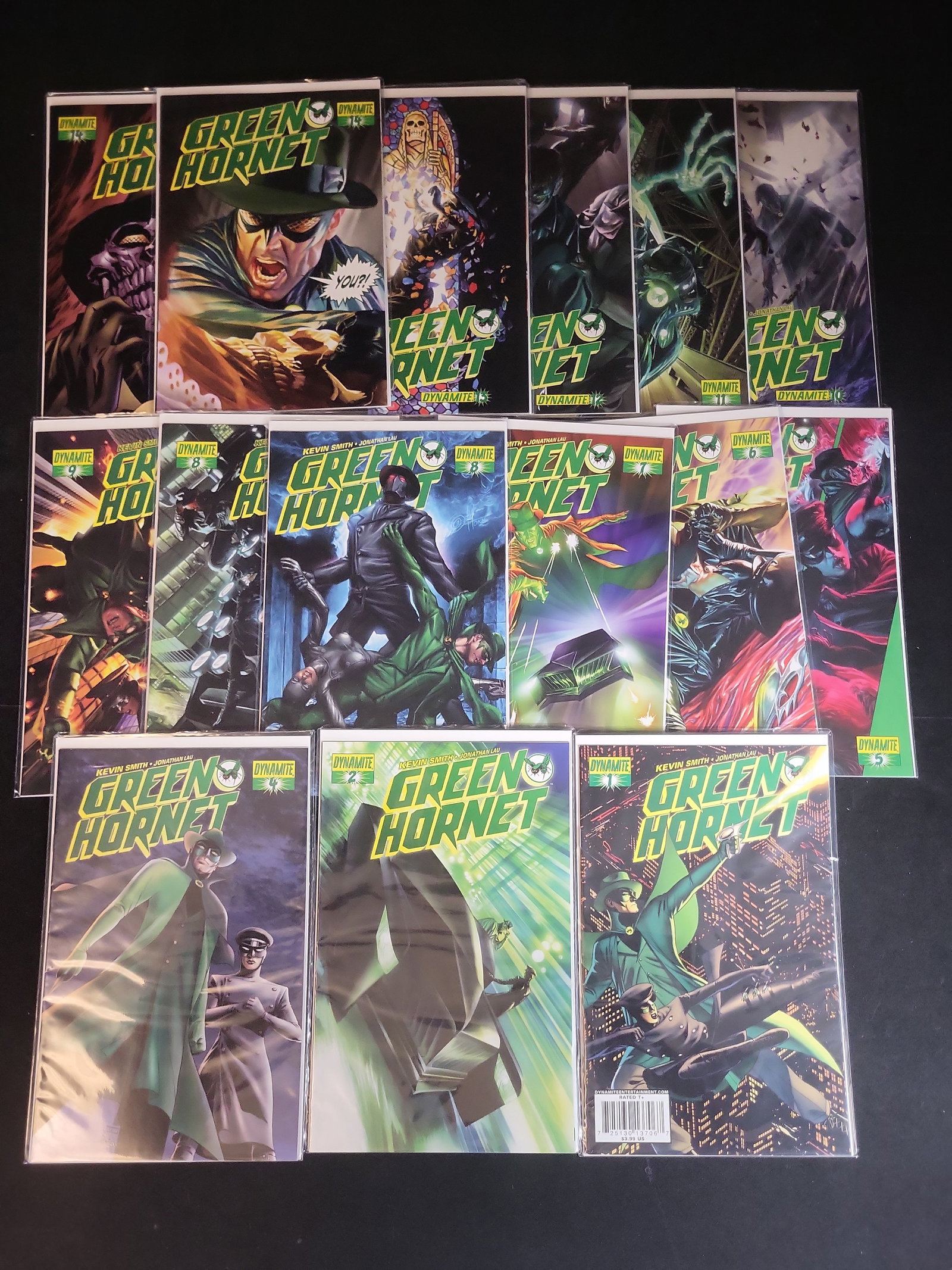 I02778 | A Collection of 16 Dynamite Entertainment Green Hornet Comic Books by Kevin Smith (1 of 7)