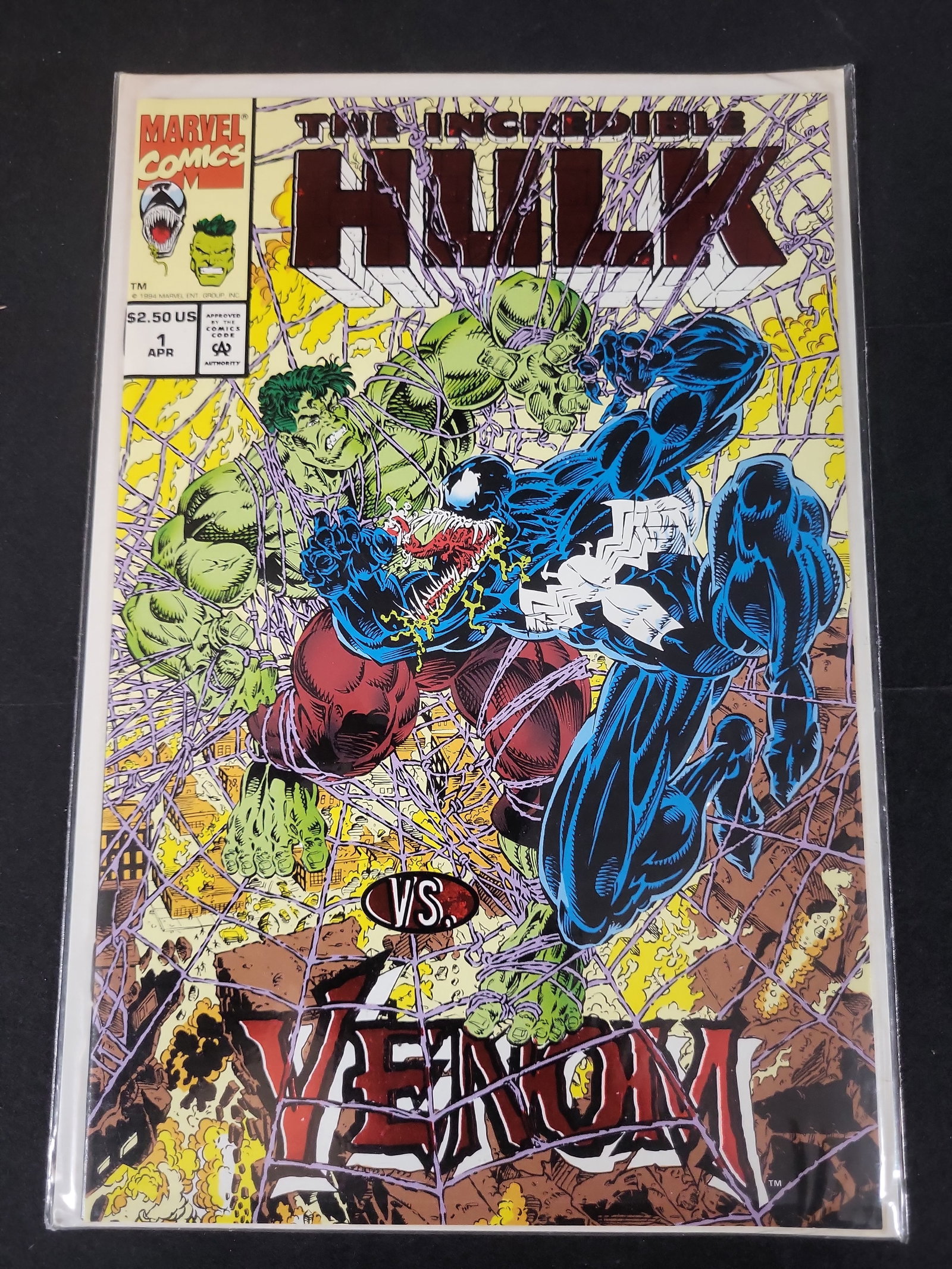 I02508 | The Incredible Hulk vs. Venom Issue 1 Marvel Comics April 1994 (1 of 3)