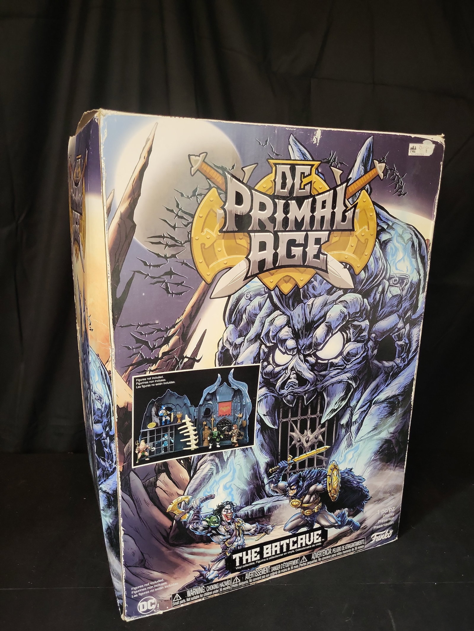 I02872 | Funko DC Primal Age The Batcave Playset in Original Box: BID PER WHAT YOU SEE IN THE PHOTO, NOT THE AI GENERATED TITLES AND DESCRIPTIONS! Funko DC Primal Age The Batcave Playset in Original Box This lot features a DC Primal Age The Batcave playset produced 