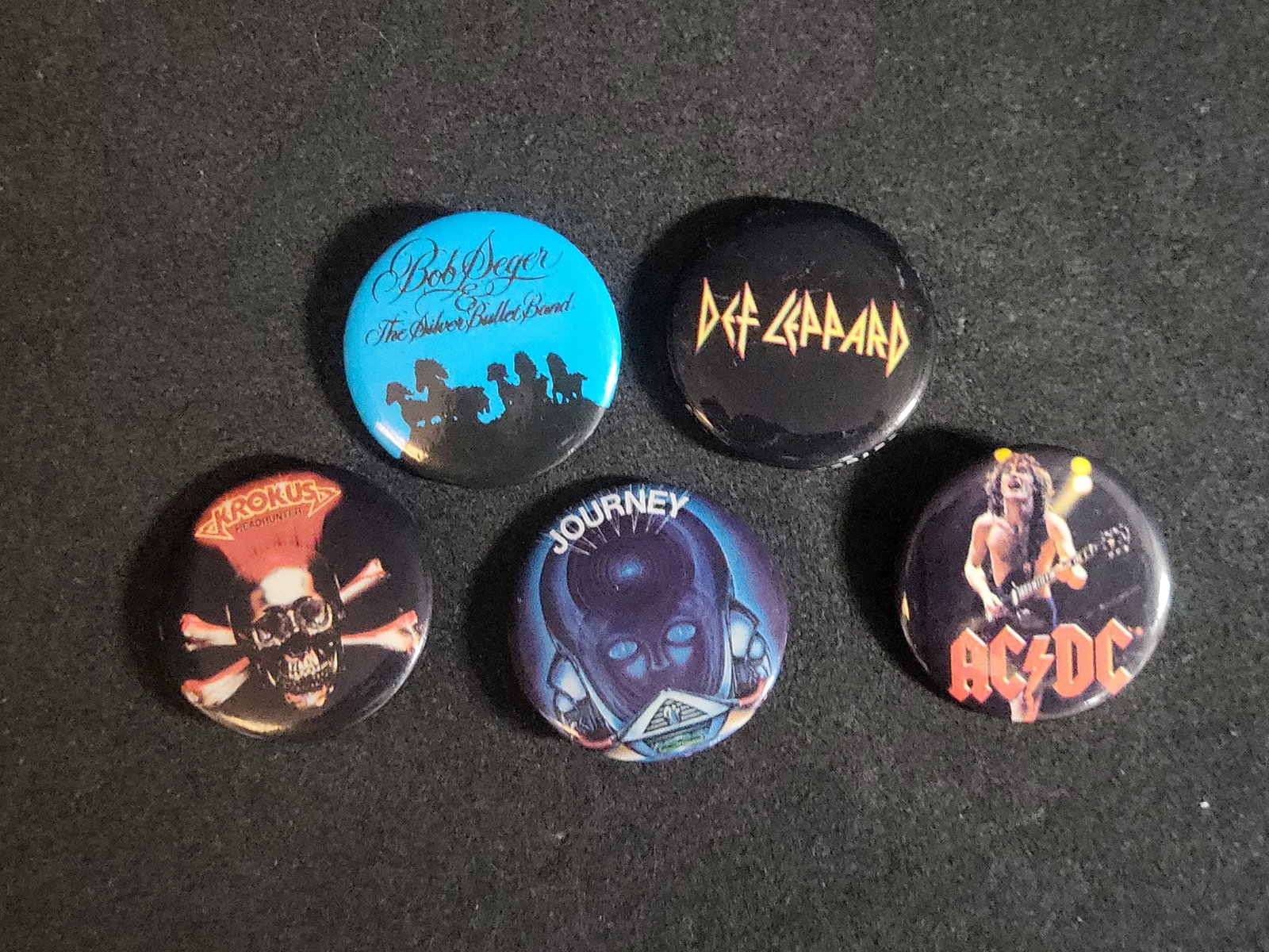I02761 | A Collection of Vintage Rock Band Pinback Buttons (1 of 2)