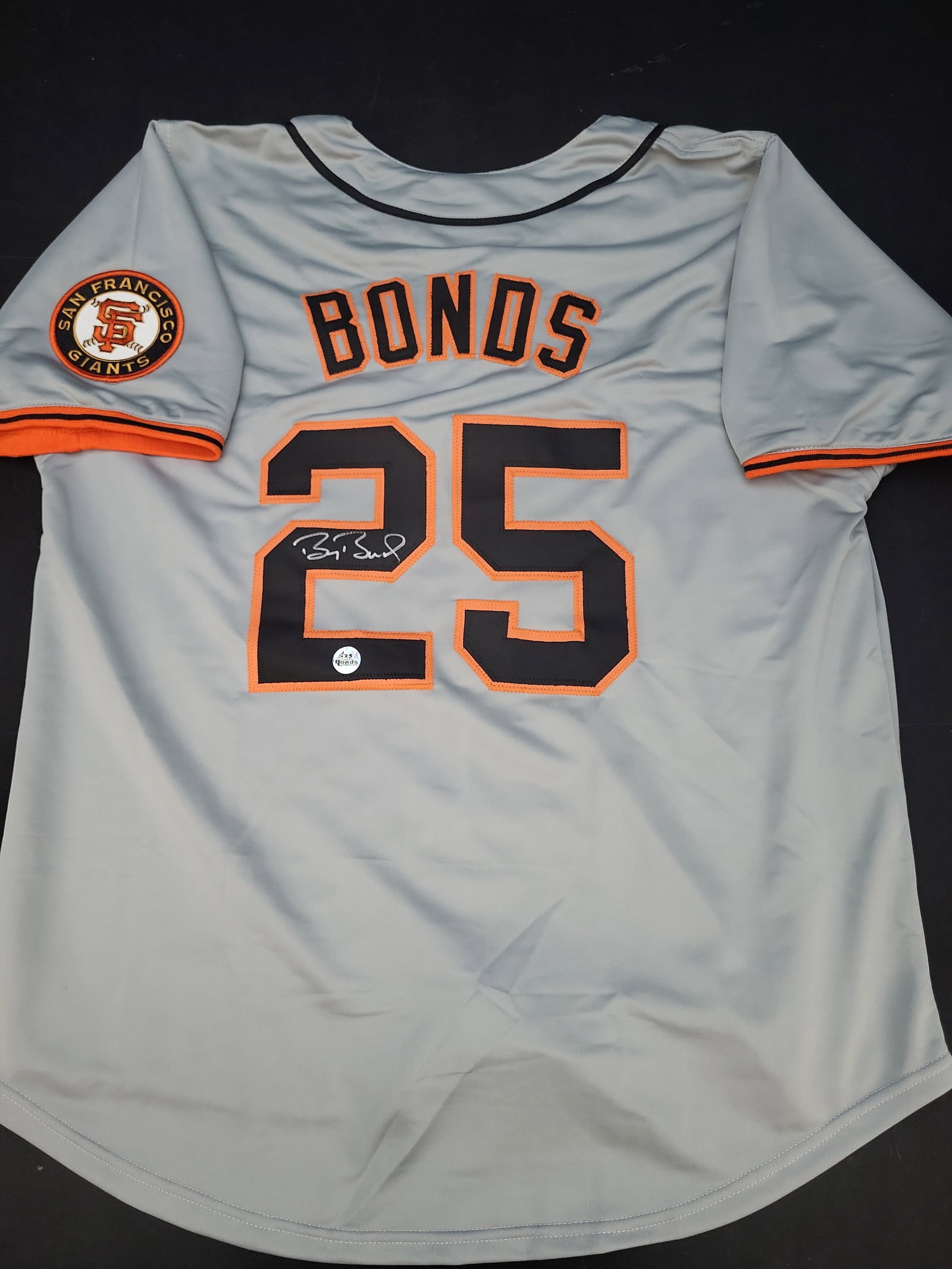 I03860 | Signed San Francisco Giants Barry Bonds Number 25 Road Style Baseball Jersey (1 of 6)