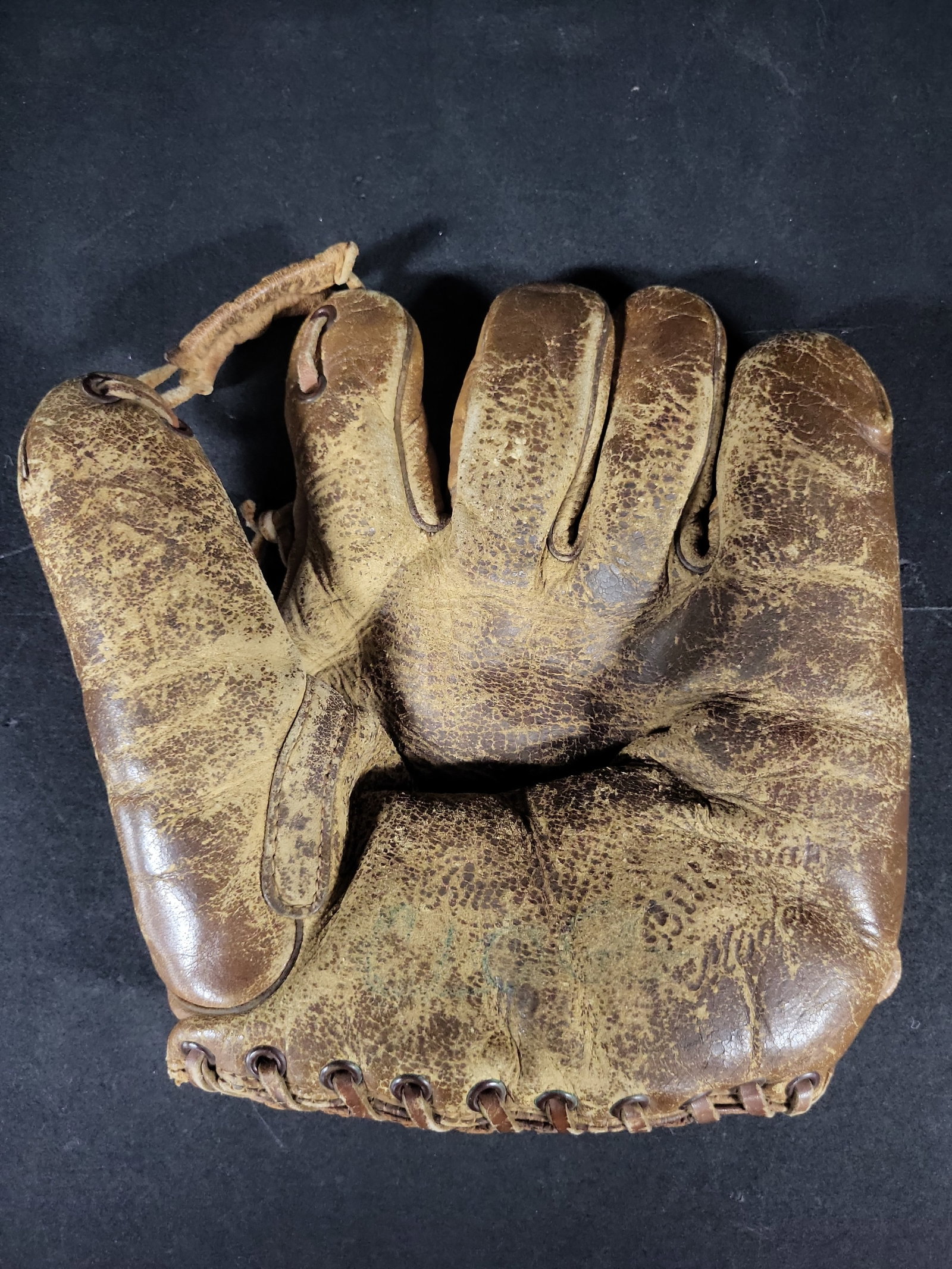 I03201 | Vintage Rawlings Split-Finger Leather Baseball Glove (1 of 4)