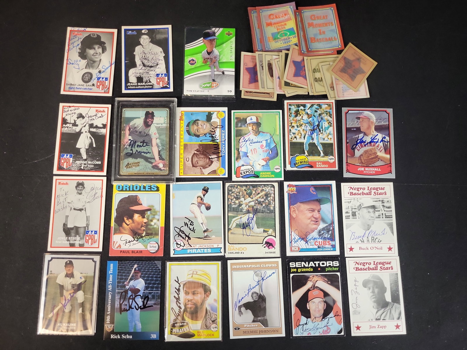 I03081 | A Collection of Approximately 21 Autographed Baseball Cards and Novelty Inserts Featuring (1 of 8)