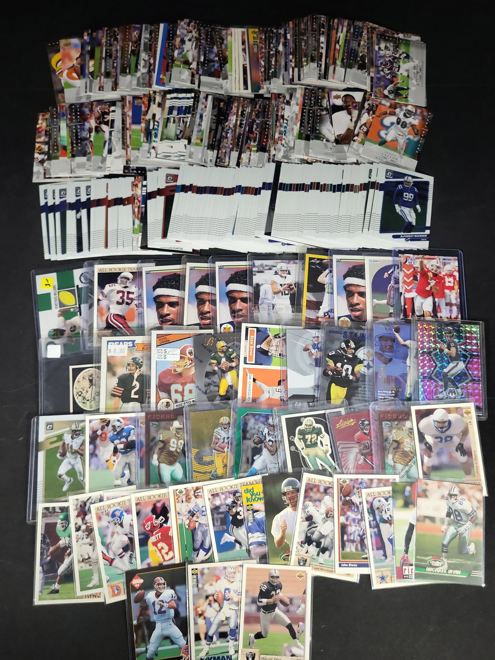 I03842 | A Large Collection of Multi-Era NFL Football Trading Cards Including Panini Upper Deck and (1 of 4)