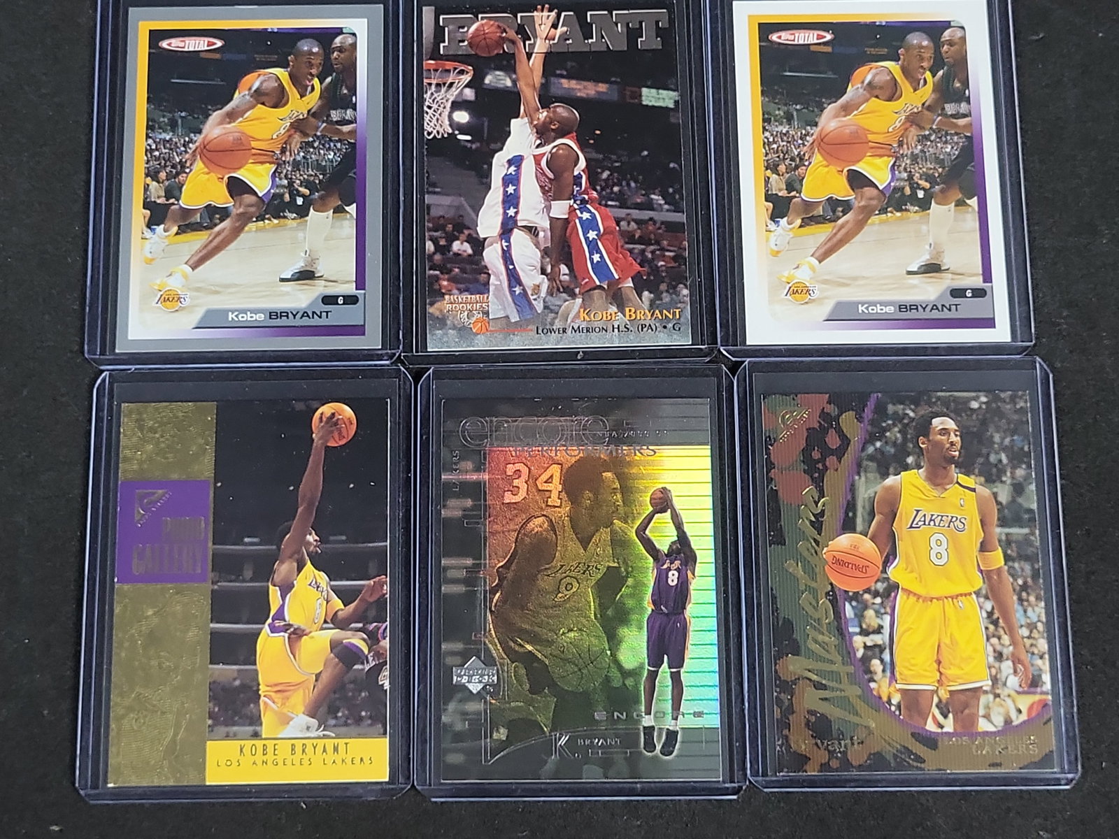 I03817 | A Collection of Kobe Bryant Basketball Trading Cards (1 of 4)