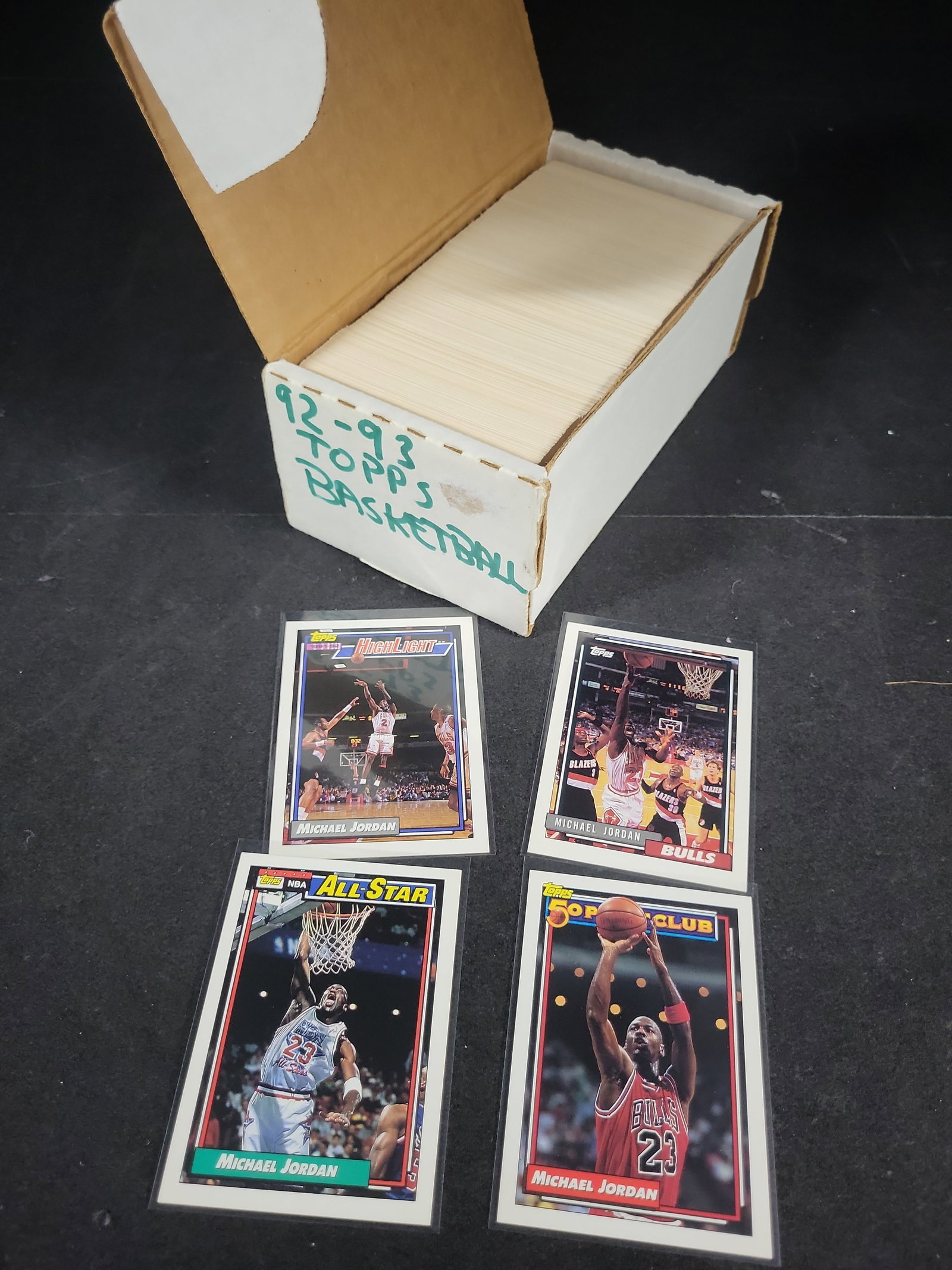 I03807 | A Collection of 1992-93 Topps Basketball Cards Featuring Michael Jordan (1 of 4)
