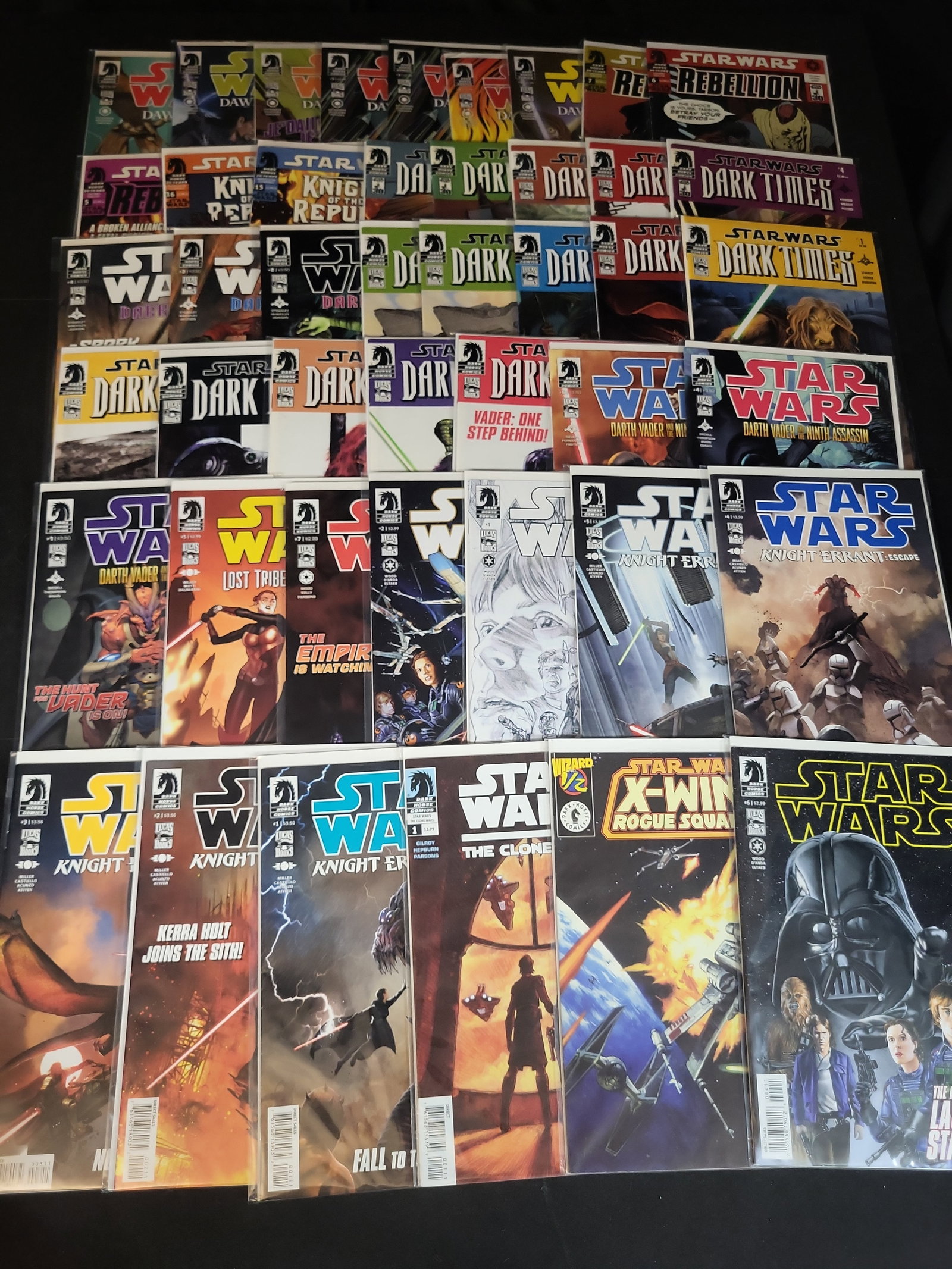 I03791 | A Collection of Dark Horse Star Wars Comic Books (1 of 9)