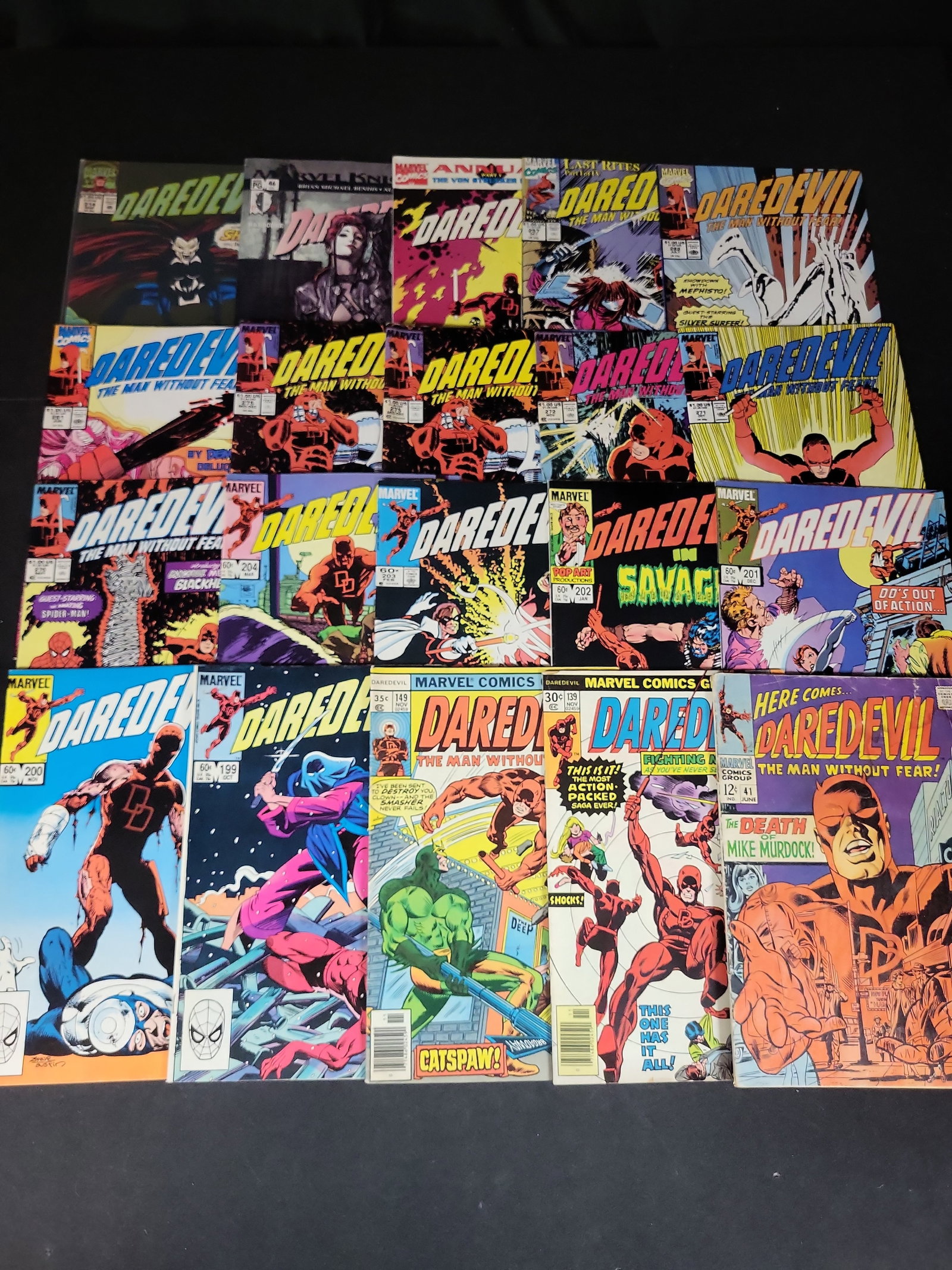 I03753 | A Collection of Marvel Comics Daredevil Comic Books (1 of 9)