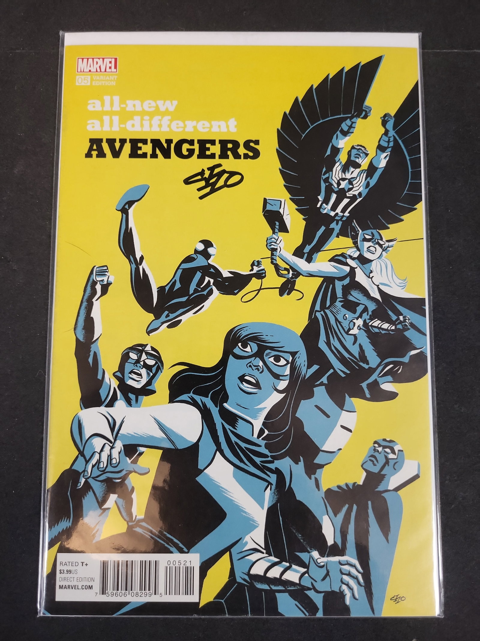 I03762 | All-New All-Different Avengers Issue 5 Michael Cho Variant Edition Signed Comic Book (1 of 3)