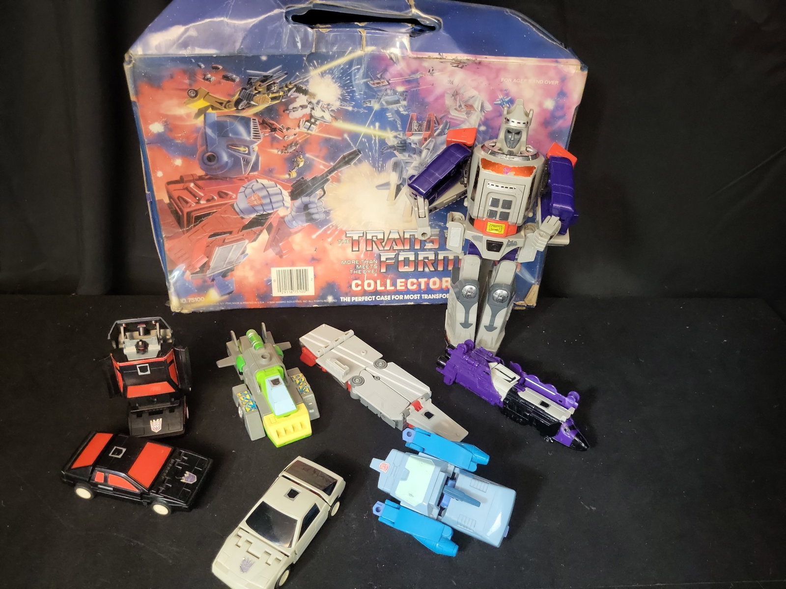 I03507 | A Collection of Vintage Hasbro G1 Transformers Action Figures and 1984 Tara Toy Collectors (1 of 5)