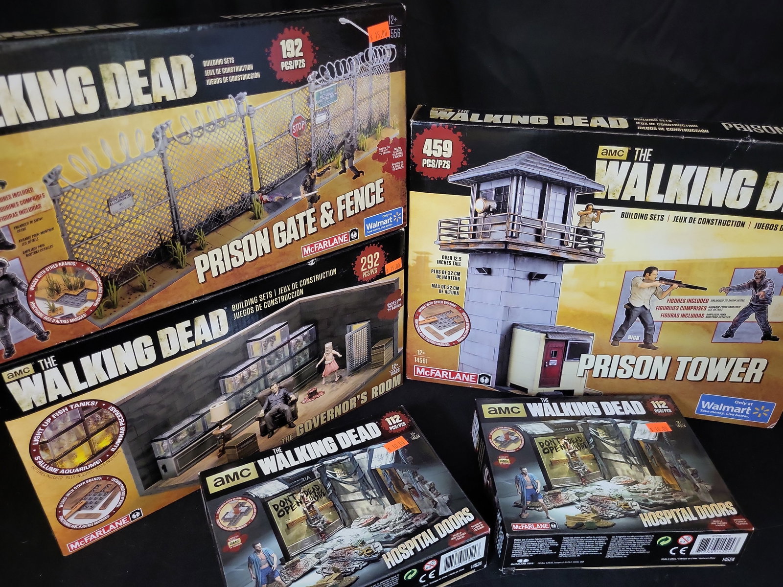 I03520 | Five McFarlane Toys The Walking Dead Building Sets including Prison Tower and Gate (1 of 8)