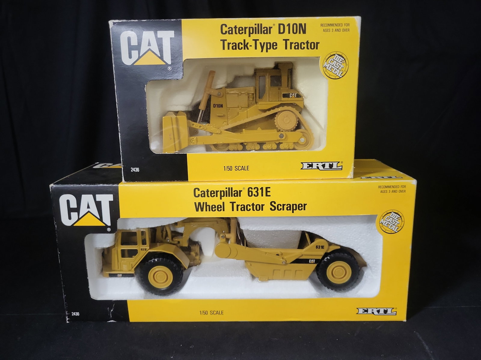 I03605 | A Pair of ERTL Caterpillar 1/50 Scale Construction Model Replicas (1 of 6)