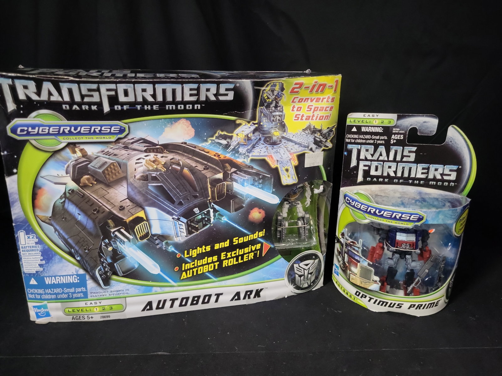 I03536 | A Pair of Hasbro Transformers Dark of the Moon Cyberverse Items (1 of 5)