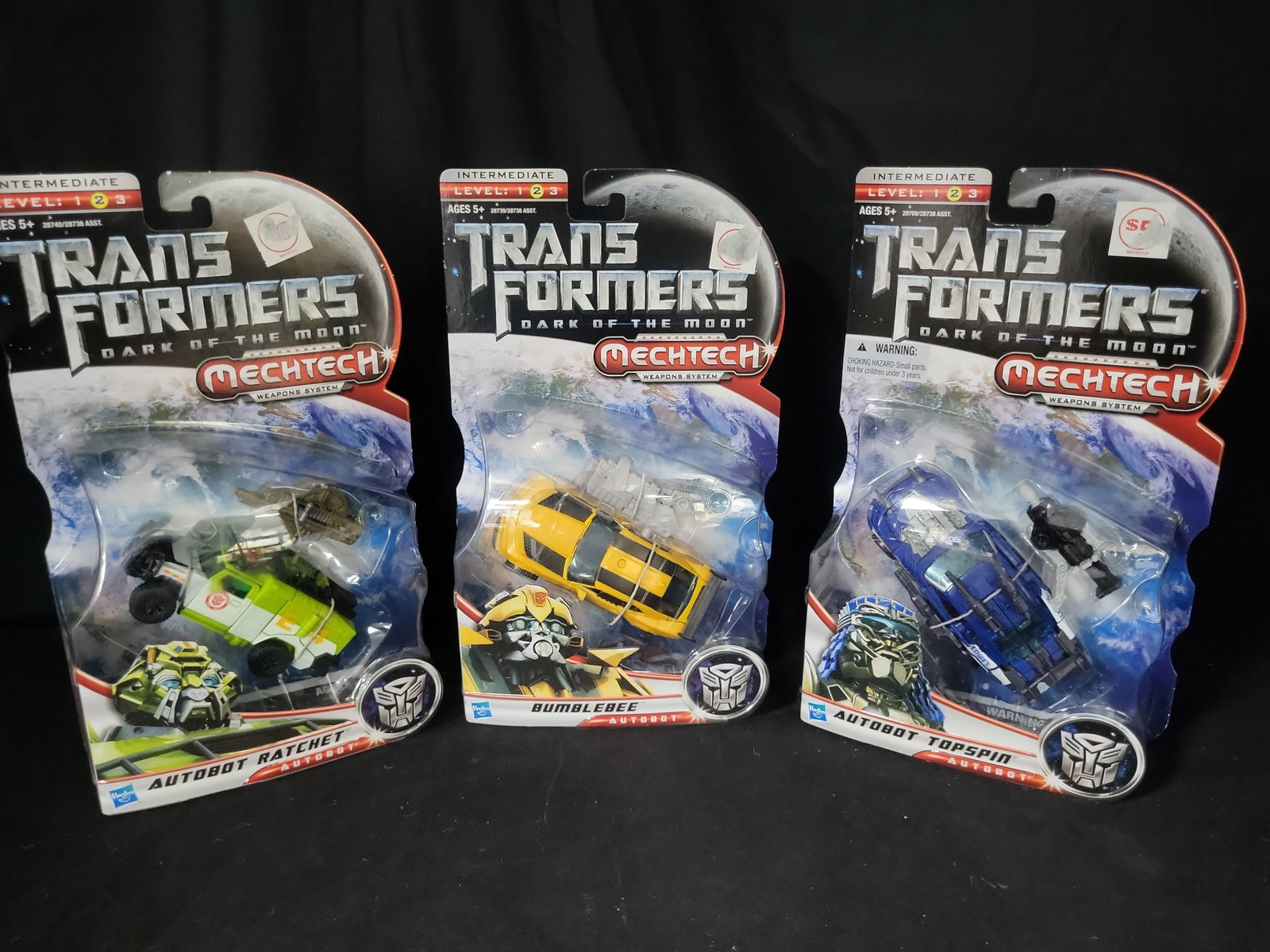I03537 | Three Hasbro Transformers Dark of the Moon MechTech Deluxe Class Action Figures (1 of 7)
