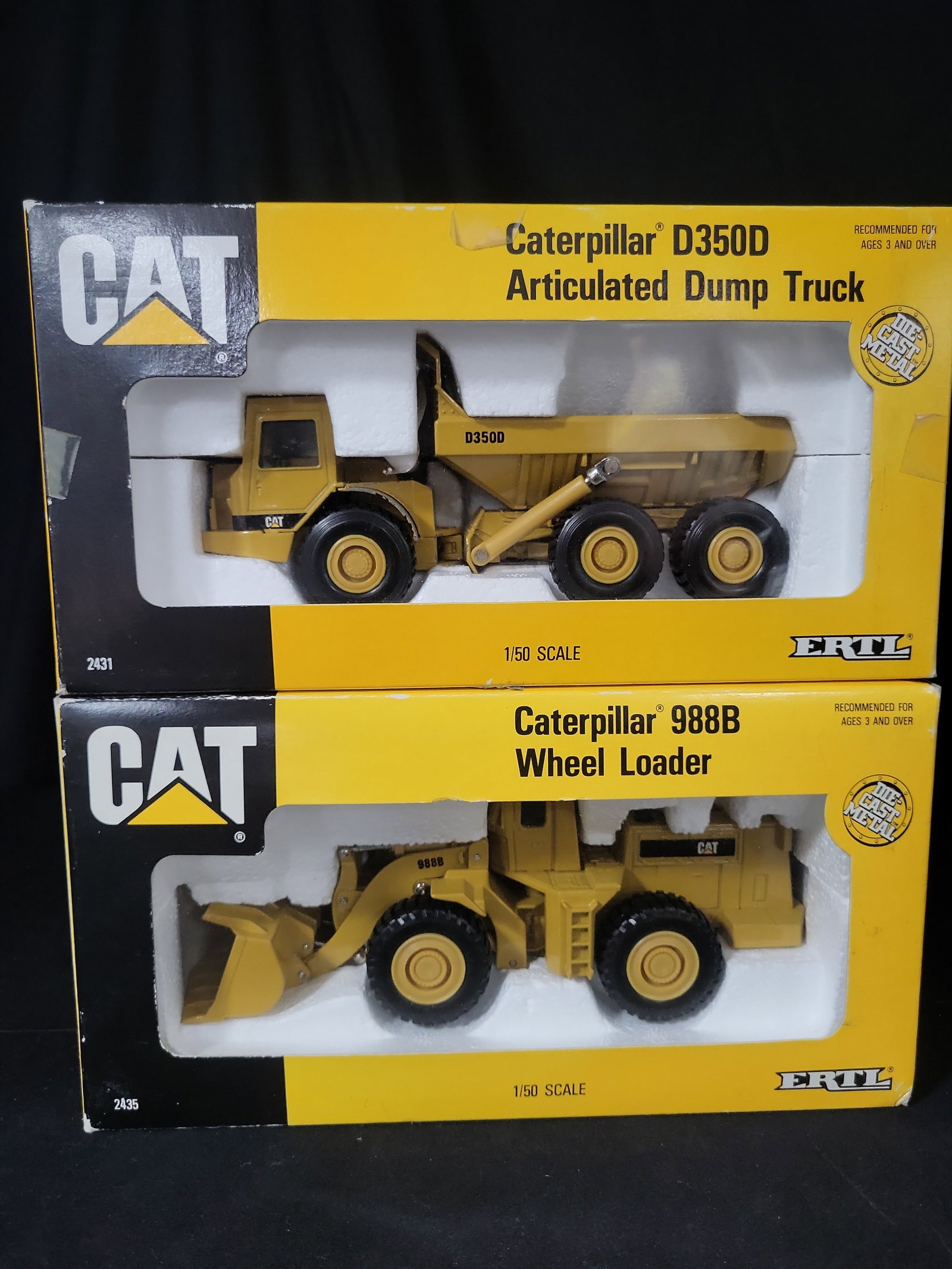 I03606 | A Pair of ERTL 1/50 Scale Caterpillar Die-Cast Construction Vehicles in Original Boxes (1 of 6)