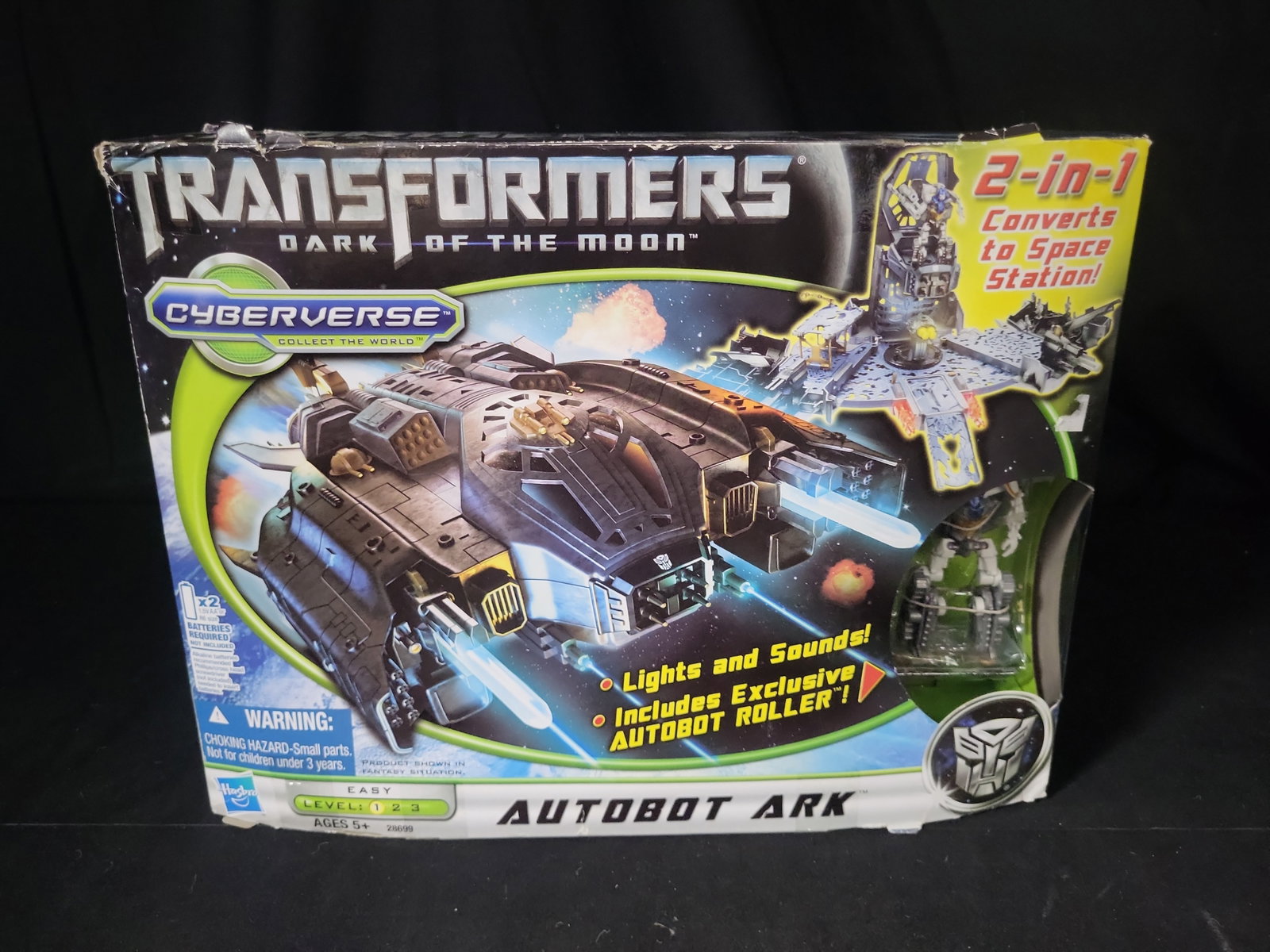I03526 | Hasbro Transformers Dark of the Moon Cyberverse Autobot Ark Play Set with Exclusive Roller (1 of 7)