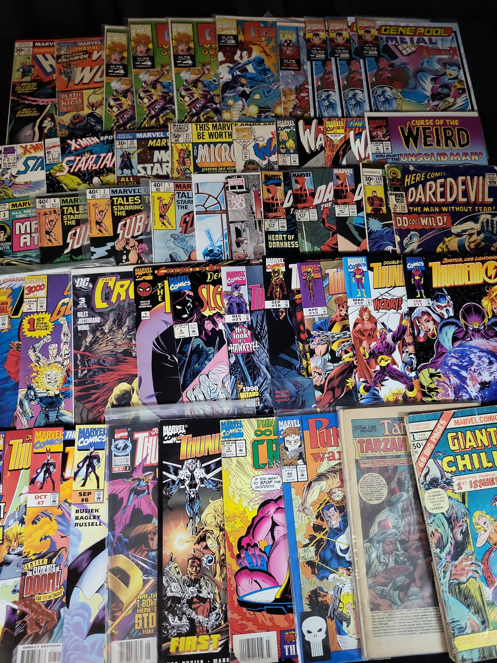 I03617 | A Collection of Vintage and Modern Marvel and DC Comic Books. Marvel Comics Group. (1 of 15)