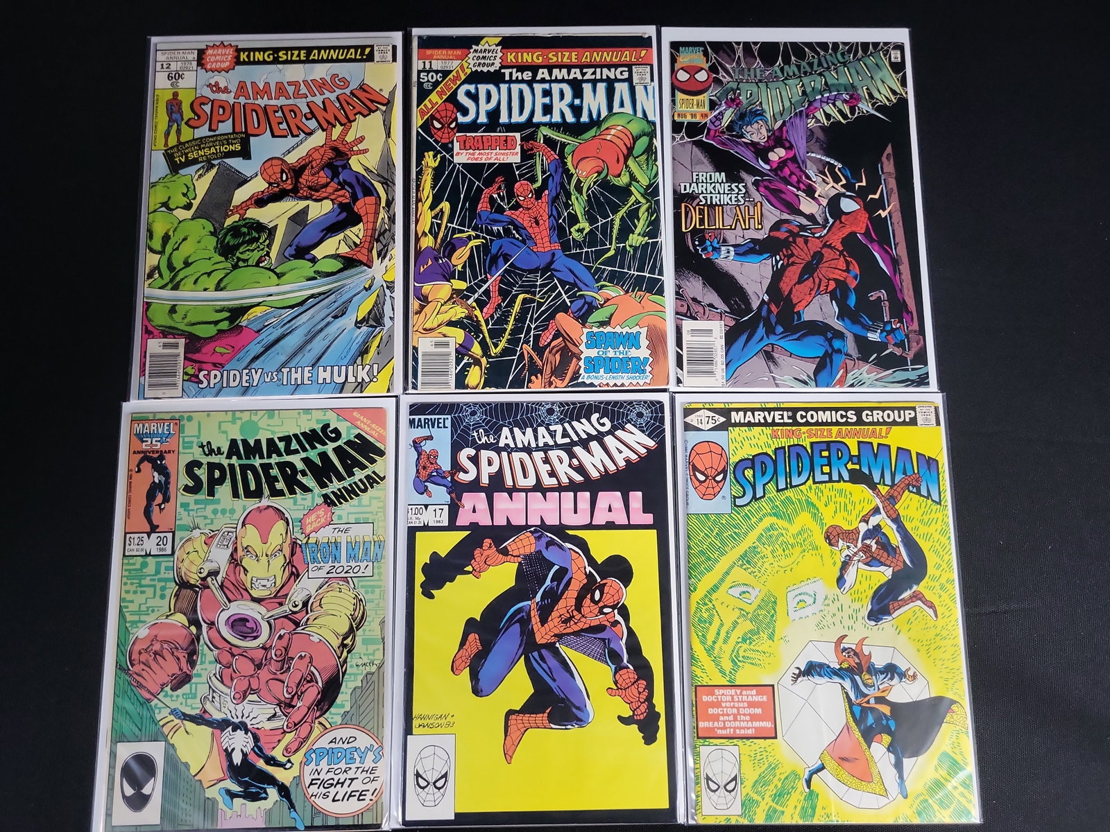 I04800 | A Collection of 6 Spider-Man Comics: IMPORTANT â€“ PLEASE REVIEW BEFORE BIDDING: Aeron House makes every effort to accurately identify and describe each lot; however, titles and descriptions may contain errors, omissions, or AI-a