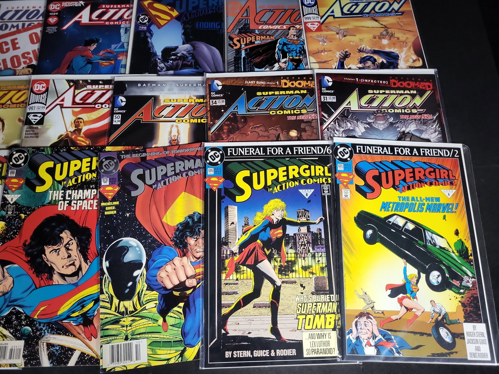 I04523 | DC Comics Superman Comic Book Collection - 8