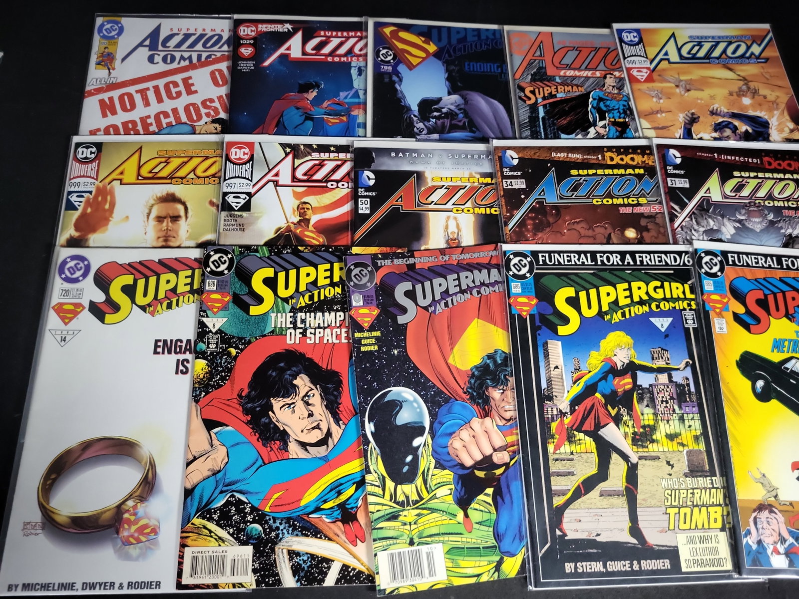 I04523 | DC Comics Superman Comic Book Collection - 9