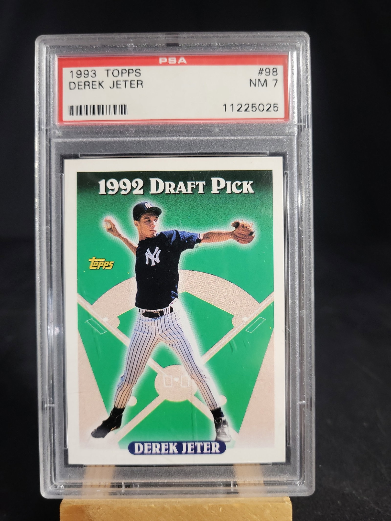I04124 | 1993 Topps Derek Jeter #98 PSA 7 (1 of 2)