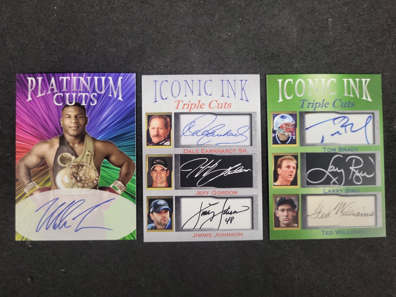 I03603 | A Trio of Iconic Ink and Platinum Cuts Sports Trading Cards with Facsimile Autographs: IMPORTANT â€“ PLEASE REVIEW BEFORE BIDDING: Aeron House makes every effort to accurately identify and describe each lot; however, titles and descriptions may contain errors, omissions, or AI-a