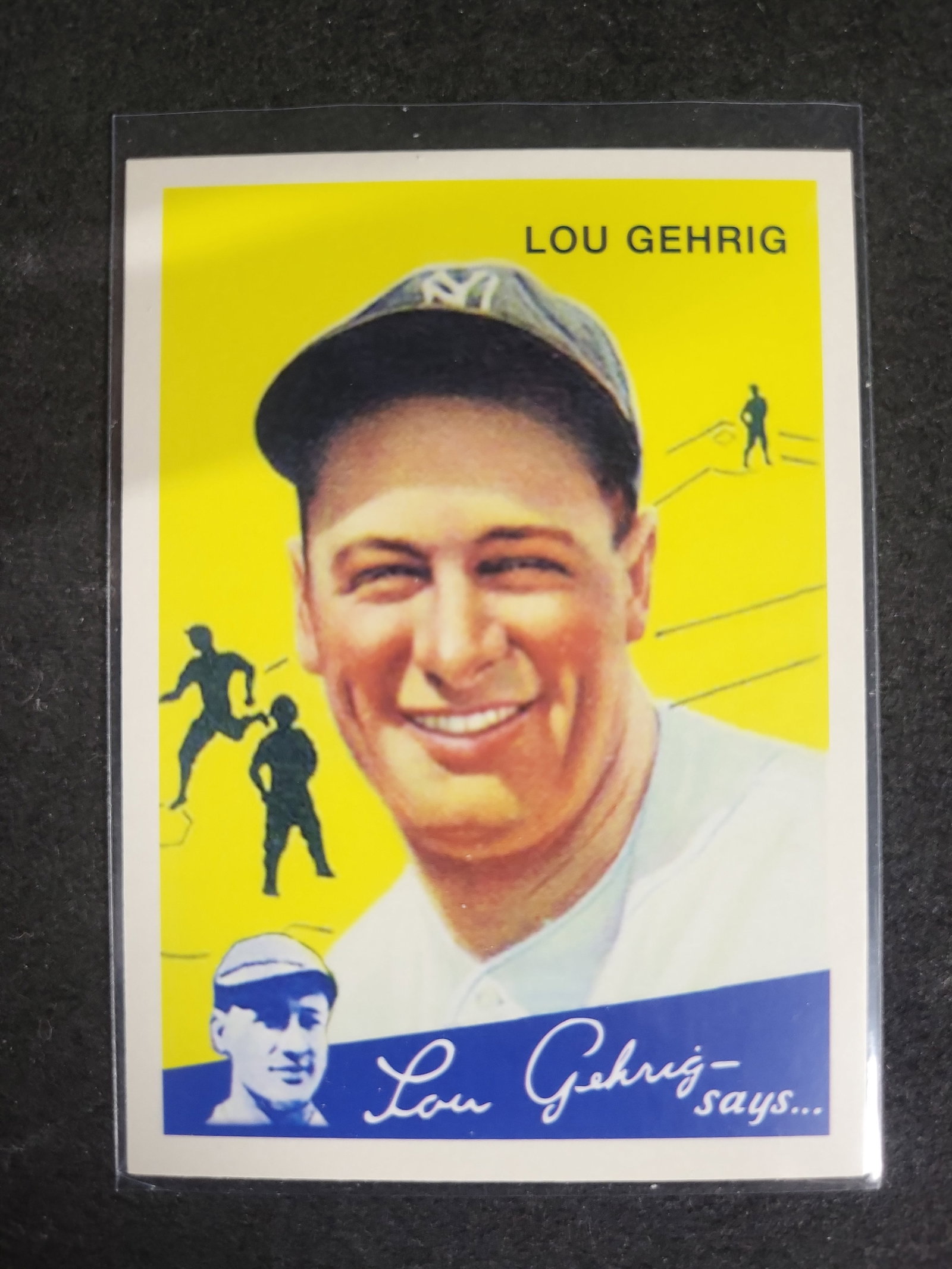 I04283 | 2011 Topps Lou Gehrig Reprint Card: IMPORTANT â€“ PLEASE REVIEW BEFORE BIDDING: Aeron House makes every effort to accurately identify and describe each lot; however, titles and descriptions may contain errors, omissions, or AI-a