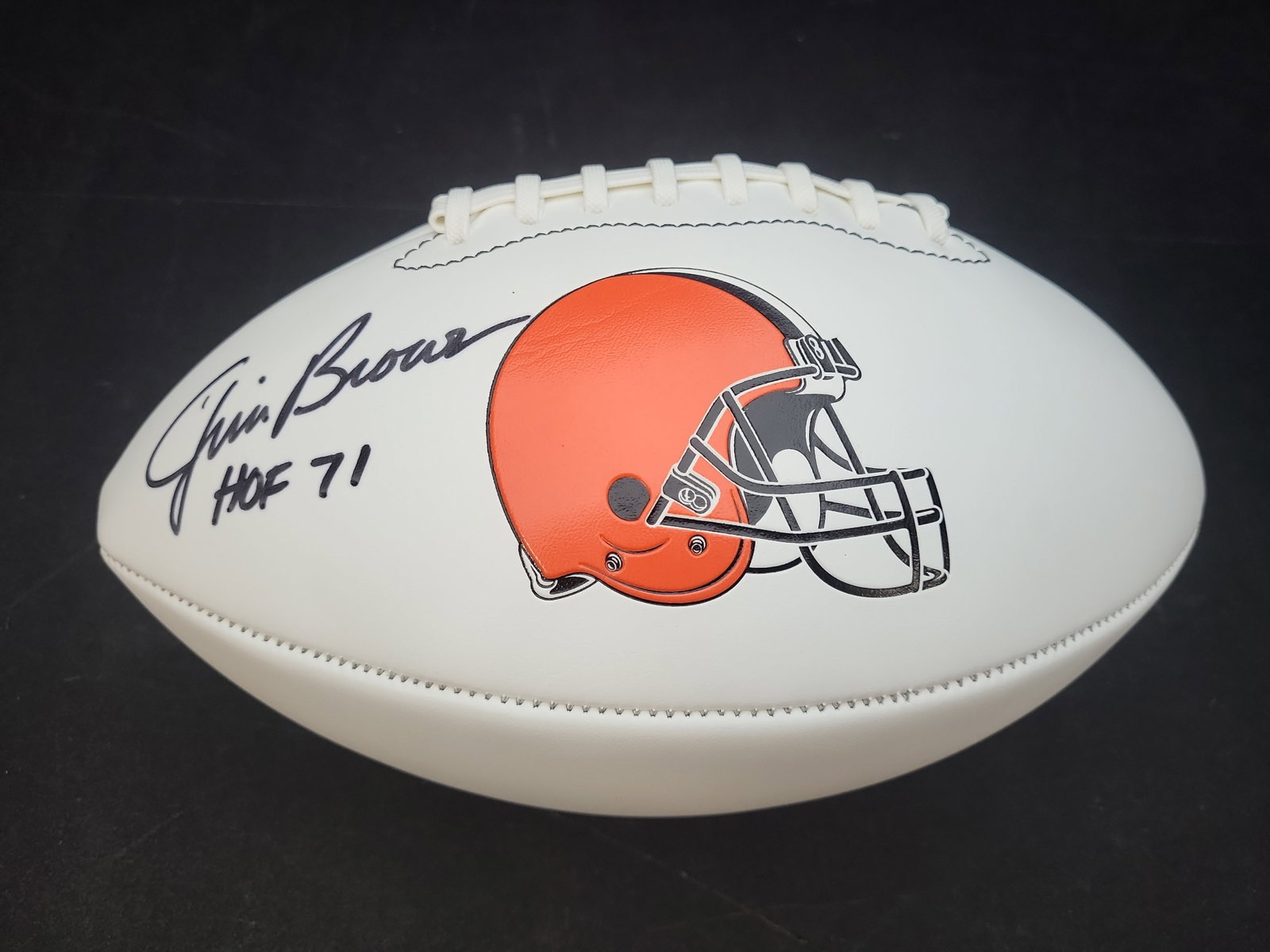 I03854 | Jim Brown Autographed Cleveland Browns White Panel Logo Football Schwartz Sports: IMPORTANT â€“ PLEASE REVIEW BEFORE BIDDING: Aeron House makes every effort to accurately identify and describe each lot; however, titles and descriptions may contain errors, omissions, or AI-a