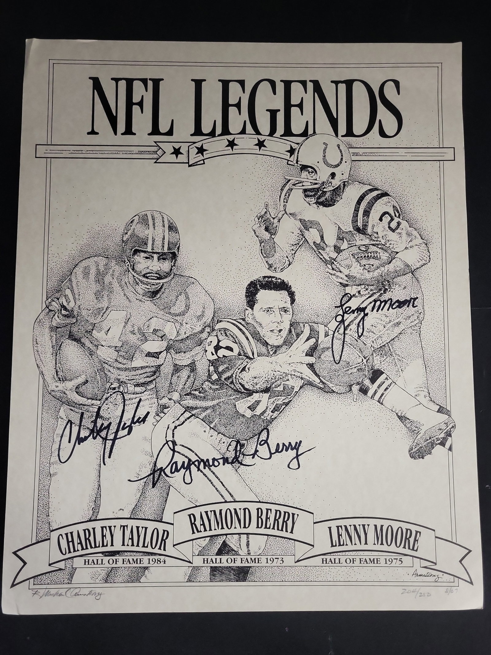 I04376 | Autographed NFL Legends Art Print: IMPORTANT â€“ PLEASE REVIEW BEFORE BIDDING: Aeron House makes every effort to accurately identify and describe each lot; however, titles and descriptions may contain errors, omissions, or AI-a
