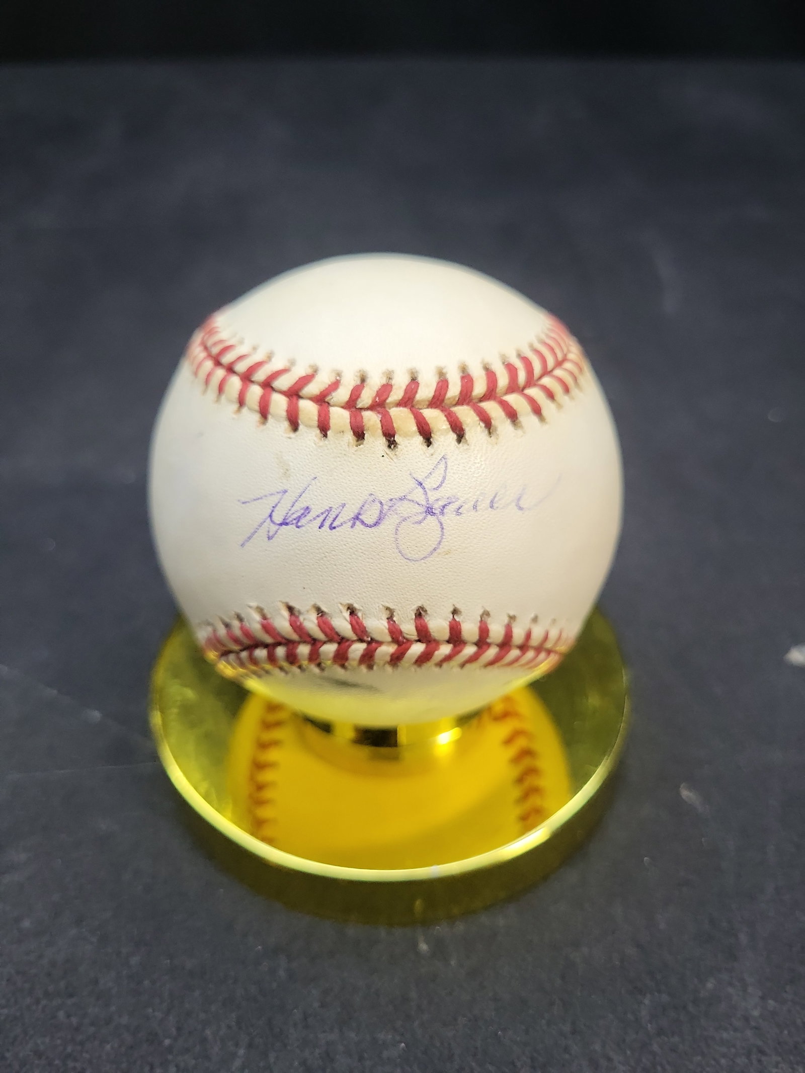 I04161 | Kenny Lofton Signed Major League Baseball JSA: IMPORTANT â€“ PLEASE REVIEW BEFORE BIDDING: Aeron House makes every effort to accurately identify and describe each lot; however, titles and descriptions may contain errors, omissions, or AI-a