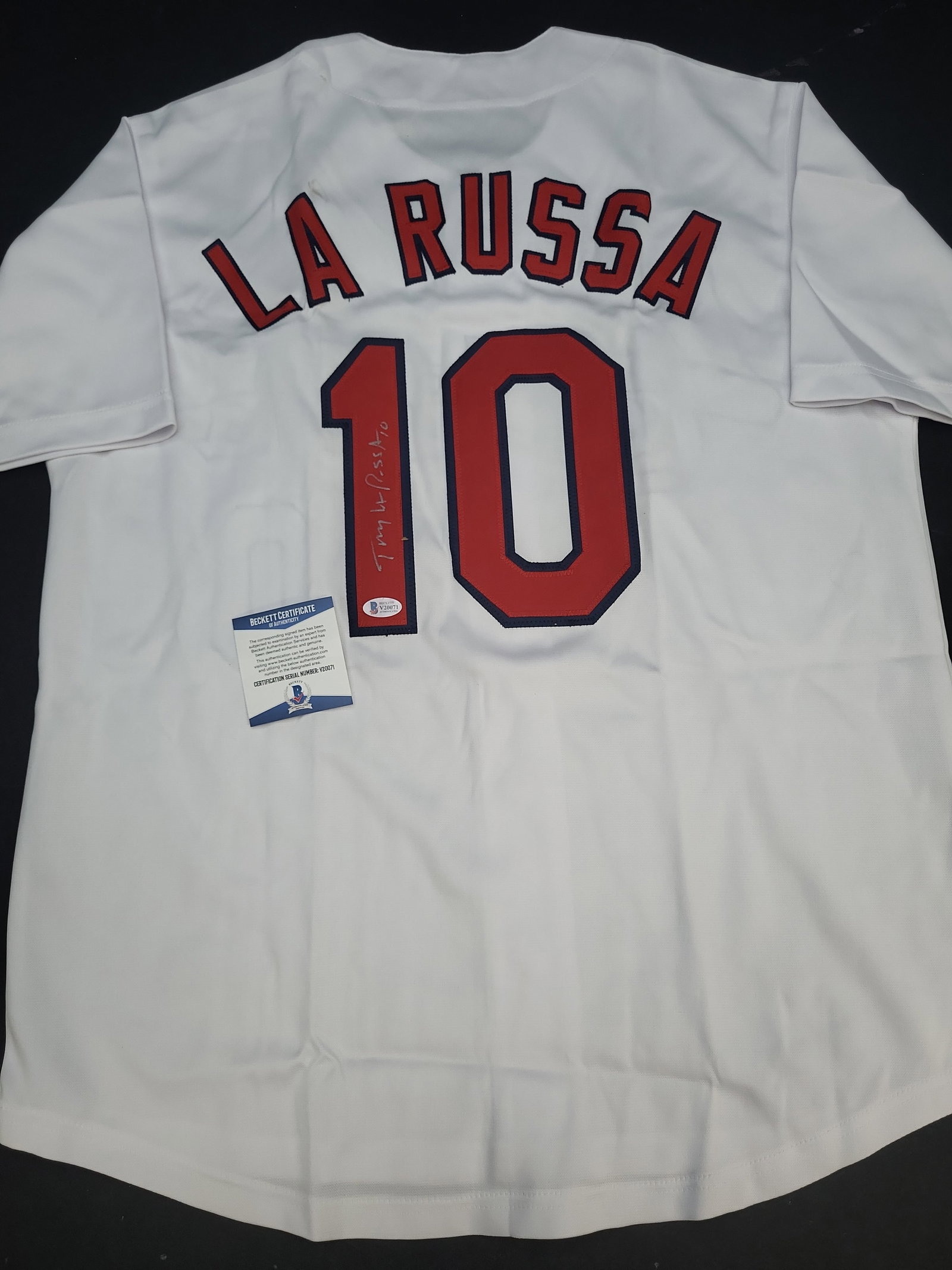 I04699 | Signed Tony La Russa Jersey Beckett: IMPORTANT â€“ PLEASE REVIEW BEFORE BIDDING: Aeron House makes every effort to accurately identify and describe each lot; however, titles and descriptions may contain errors, omissions, or AI-a