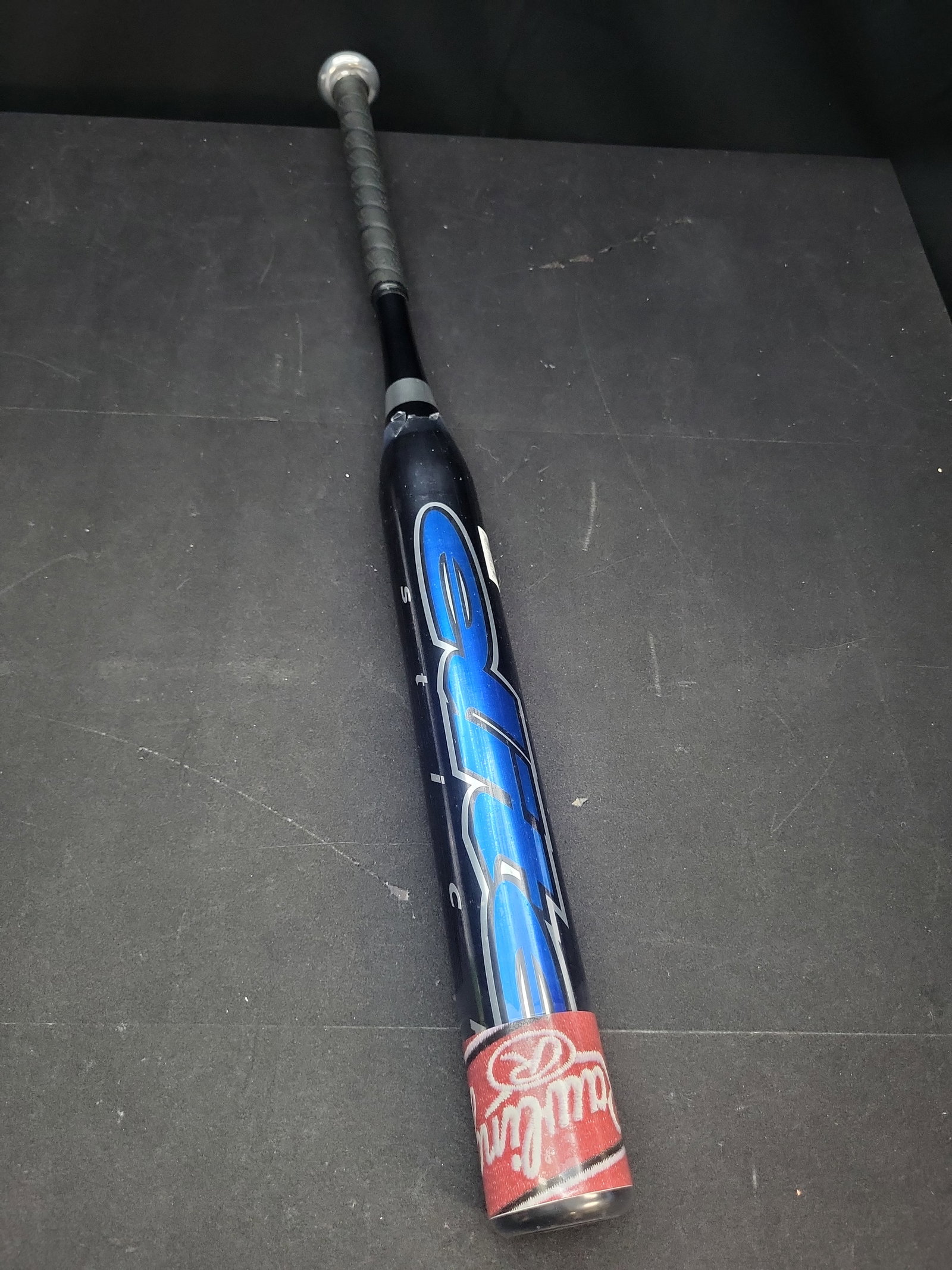 I04177 | Rawlings Elite 32-Inch Softball Bat (1 of 6)