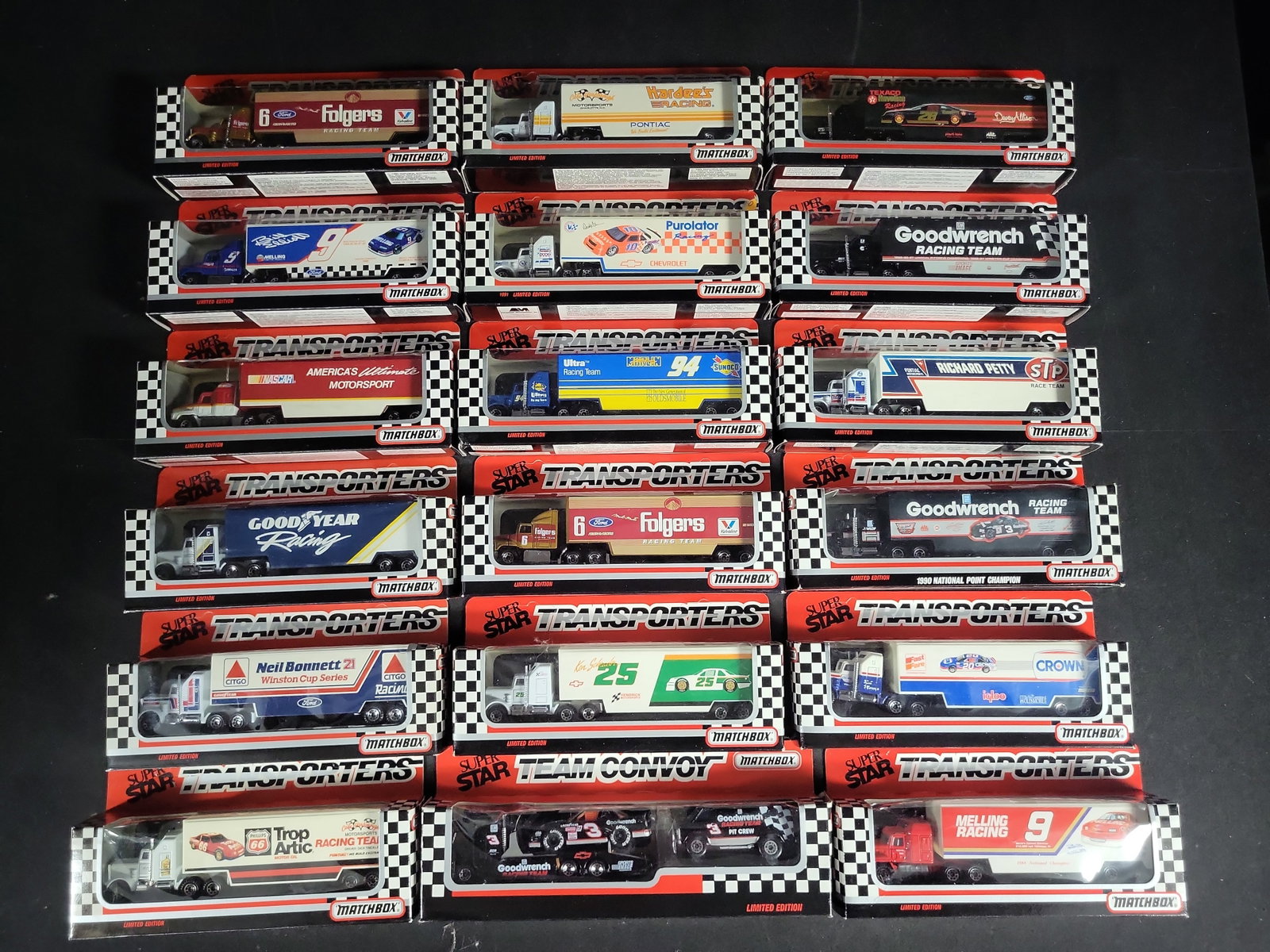 I04748 | Matchbox Super Star Transporter Collection (1 of 8)