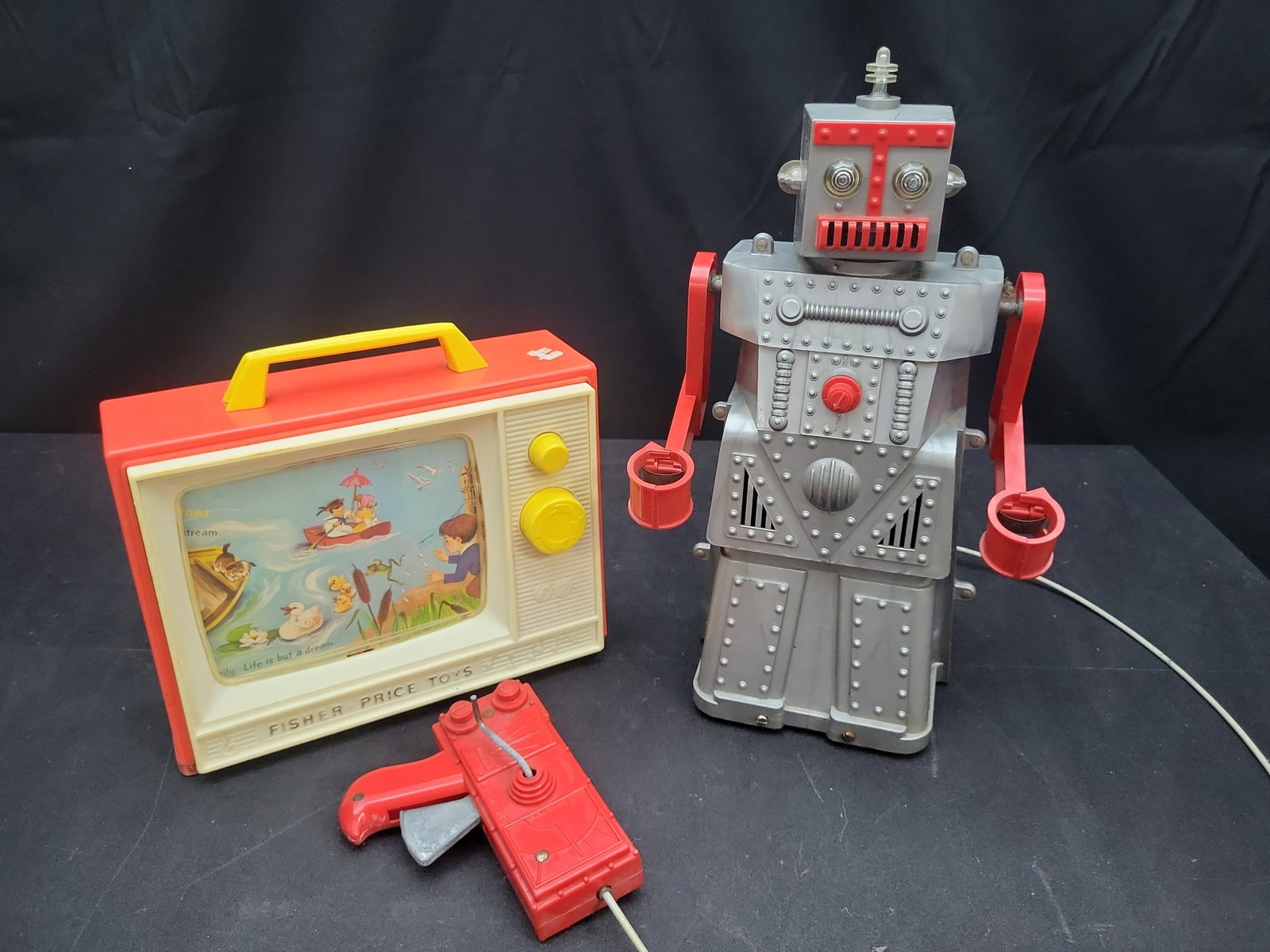 I04309 | Vintage Toy Robot and Fisher-Price Television (1 of 6)